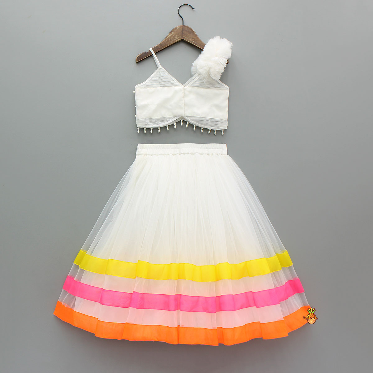 Spaghetti Straps Top And Fabric Flower Tassels Enhanced Lehenga With Dual Tone Stylish Dupatta
