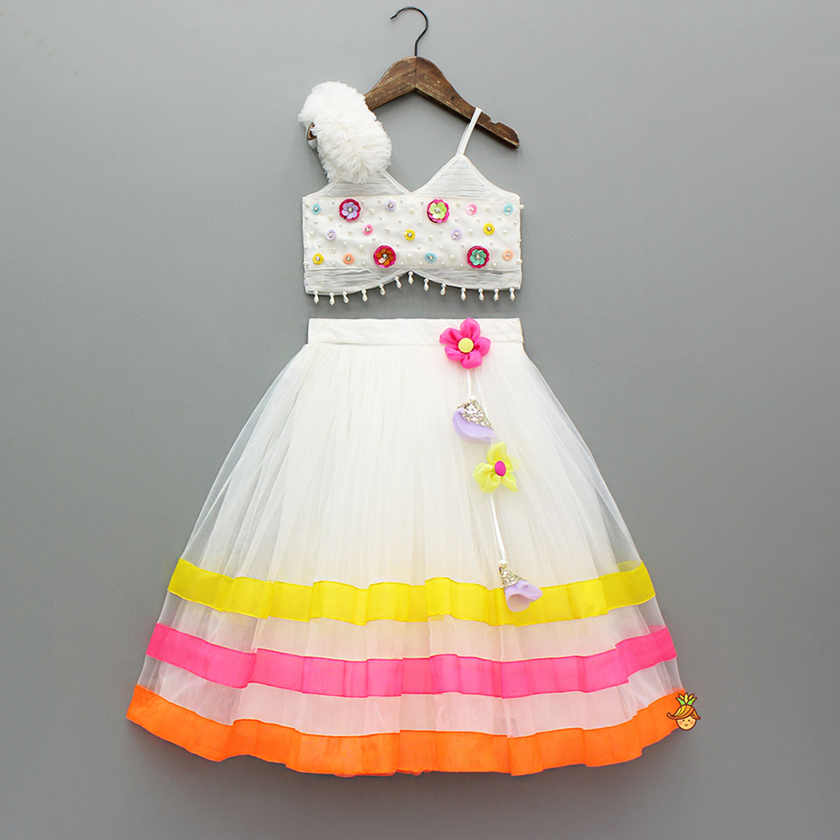 Spaghetti Straps Top And Fabric Flower Tassels Enhanced Lehenga With Dual Tone Stylish Dupatta