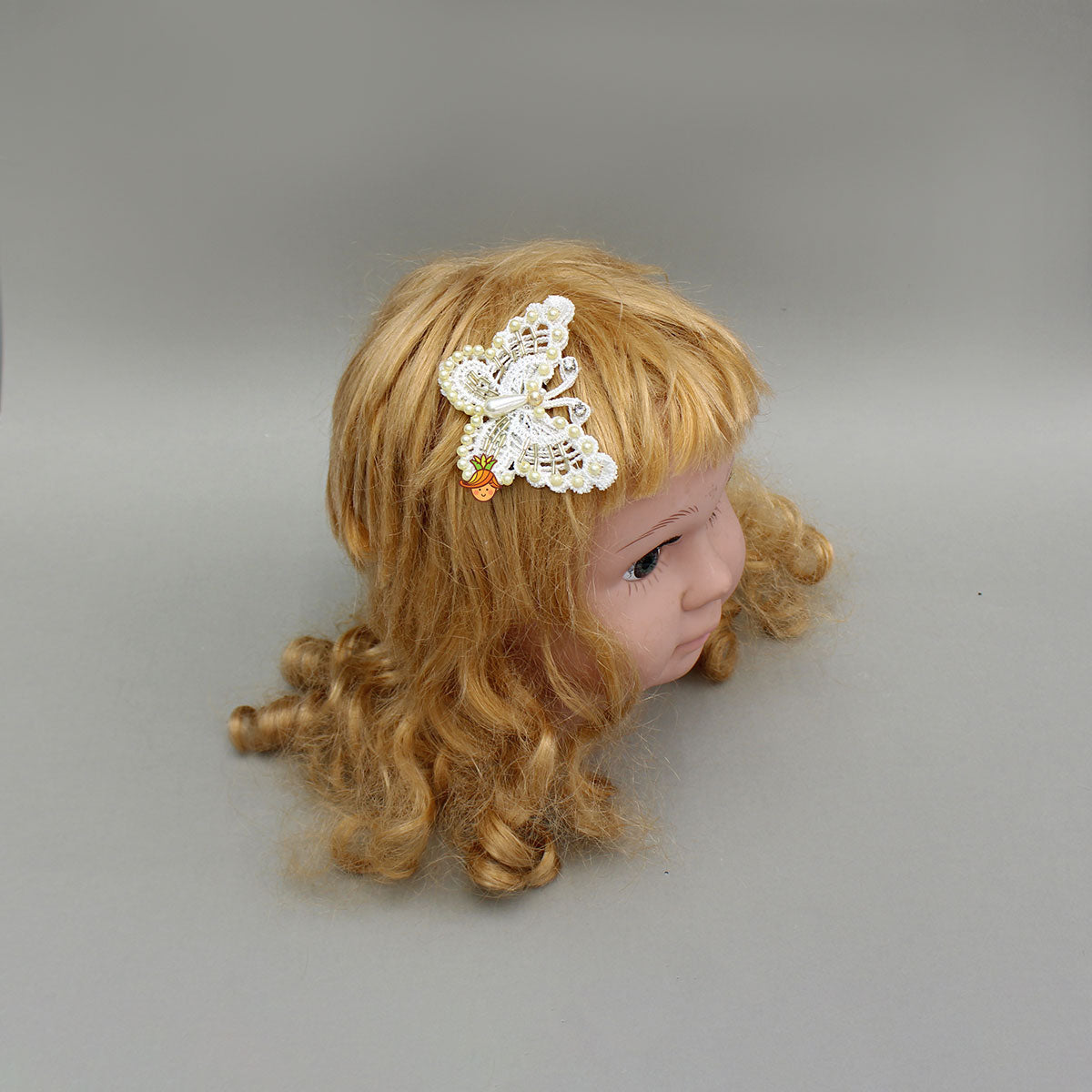 Beautiful Cream Butterfly Hair Clips