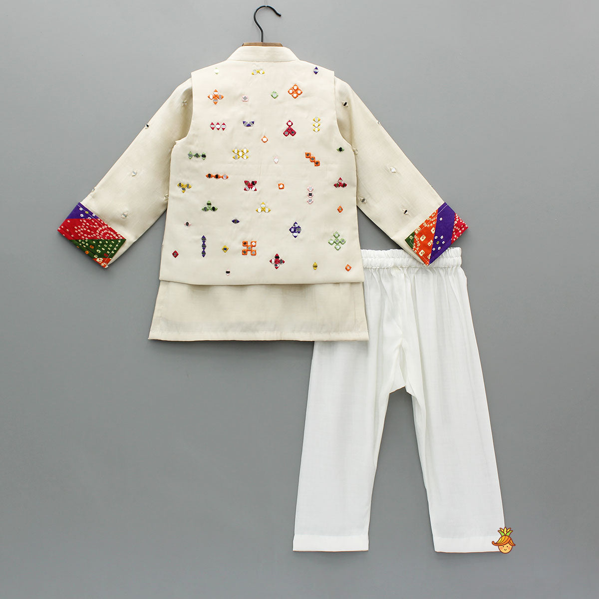 Mirror Embroidered Bandhej Detailed Kurta With Front Open Mirror Work Jacket And Pyjama