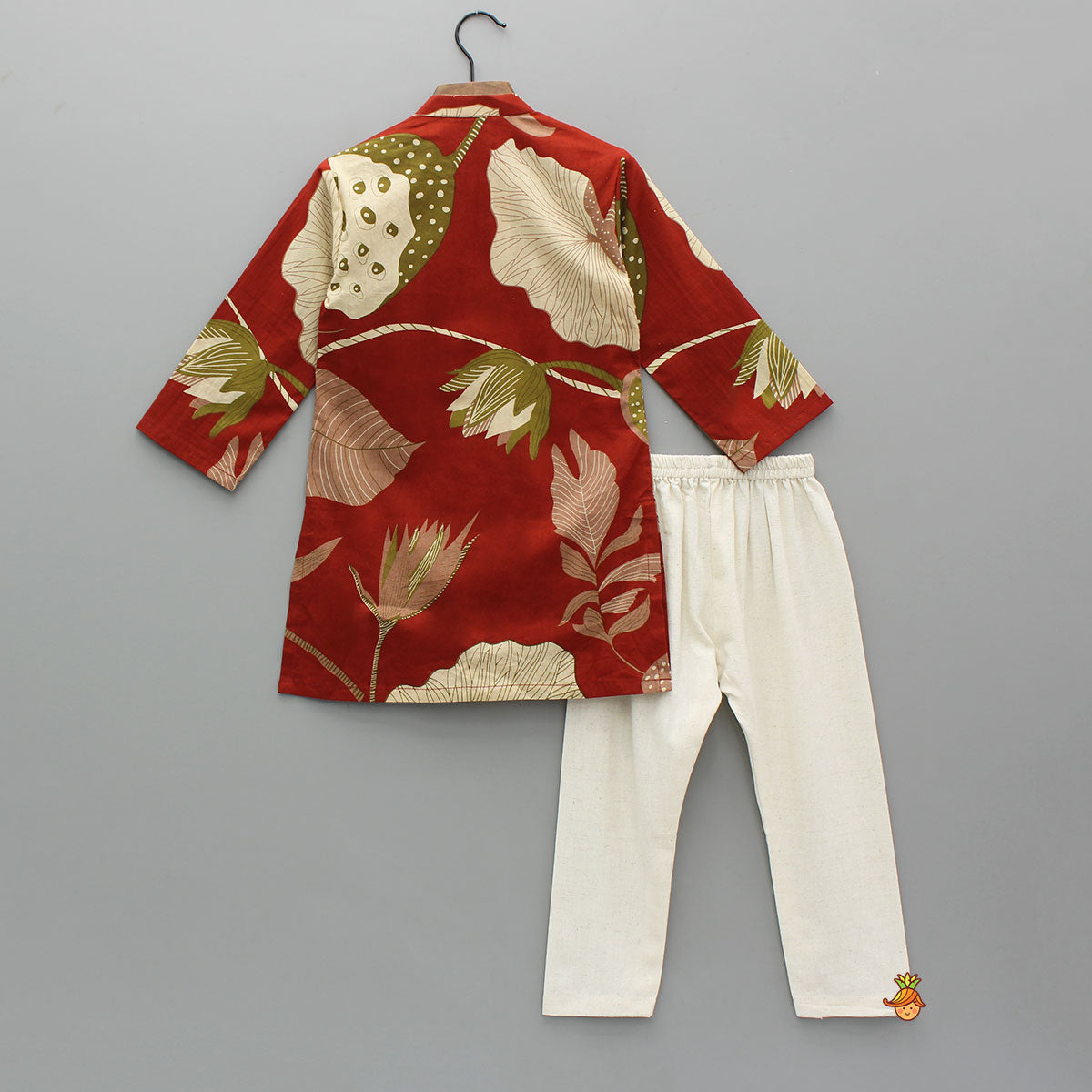 Pin Tuck Detailed Cotton Printed Kurta And Pyjama