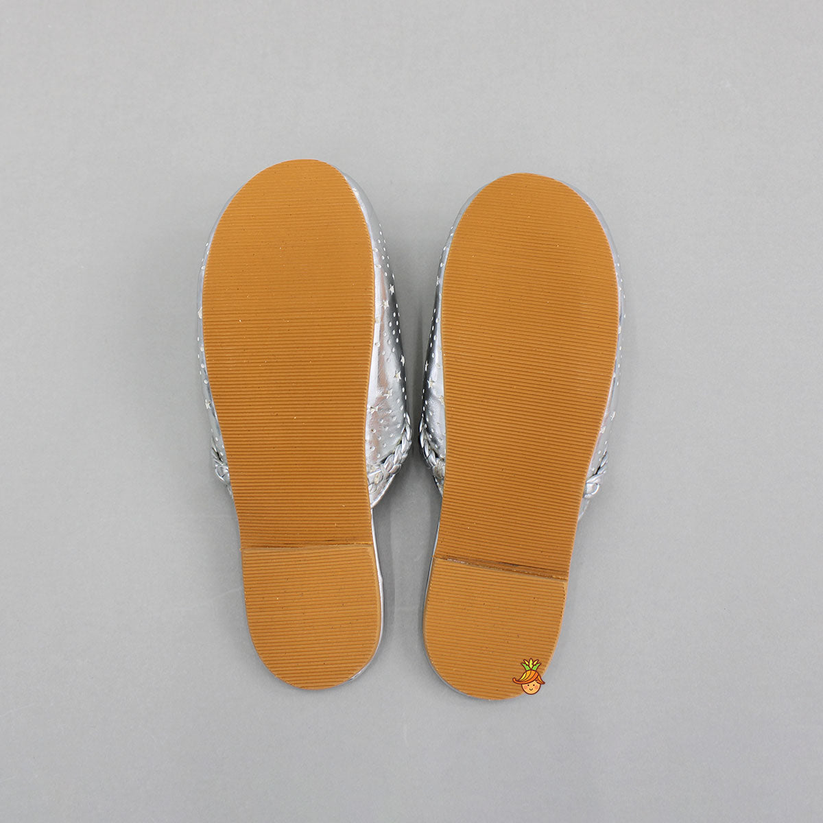 Star Cutwork Slip On Juttis with Tassels