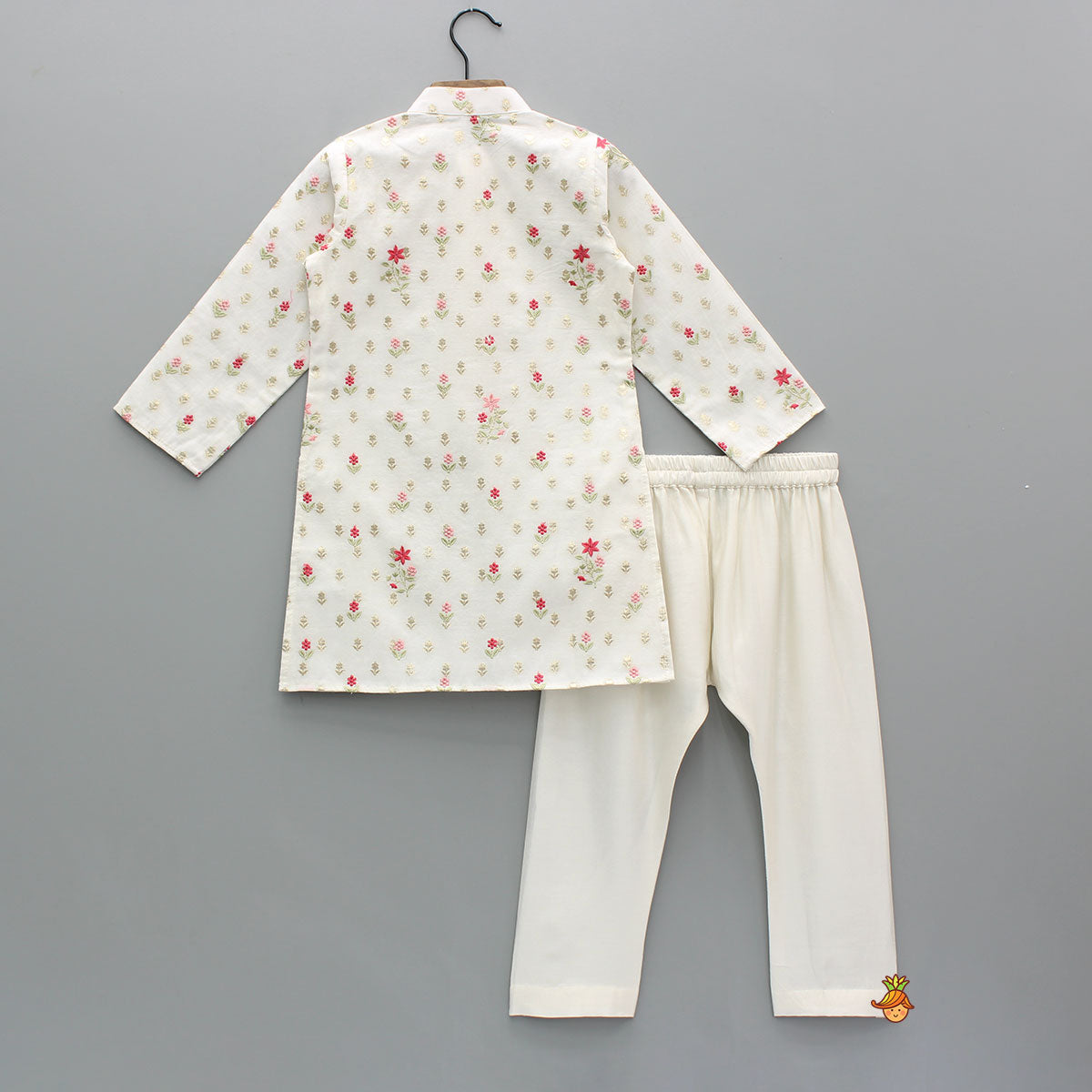 Floral Embroidered Kurta With Pyjama