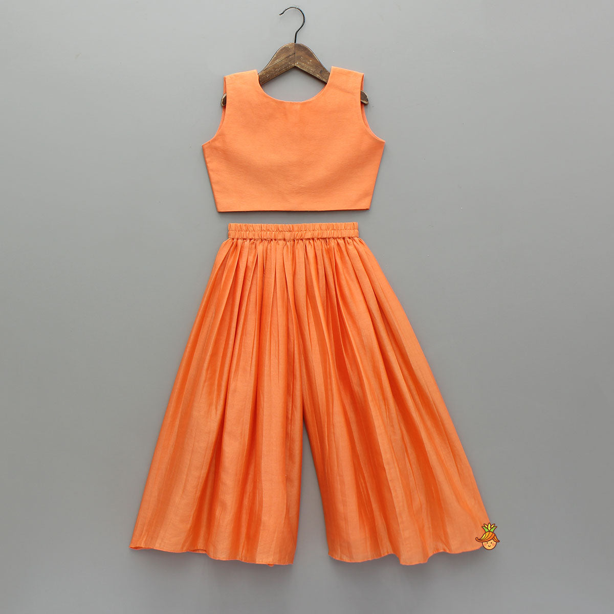 Sleeveless Top With Embroidered Kurti And Palazzo