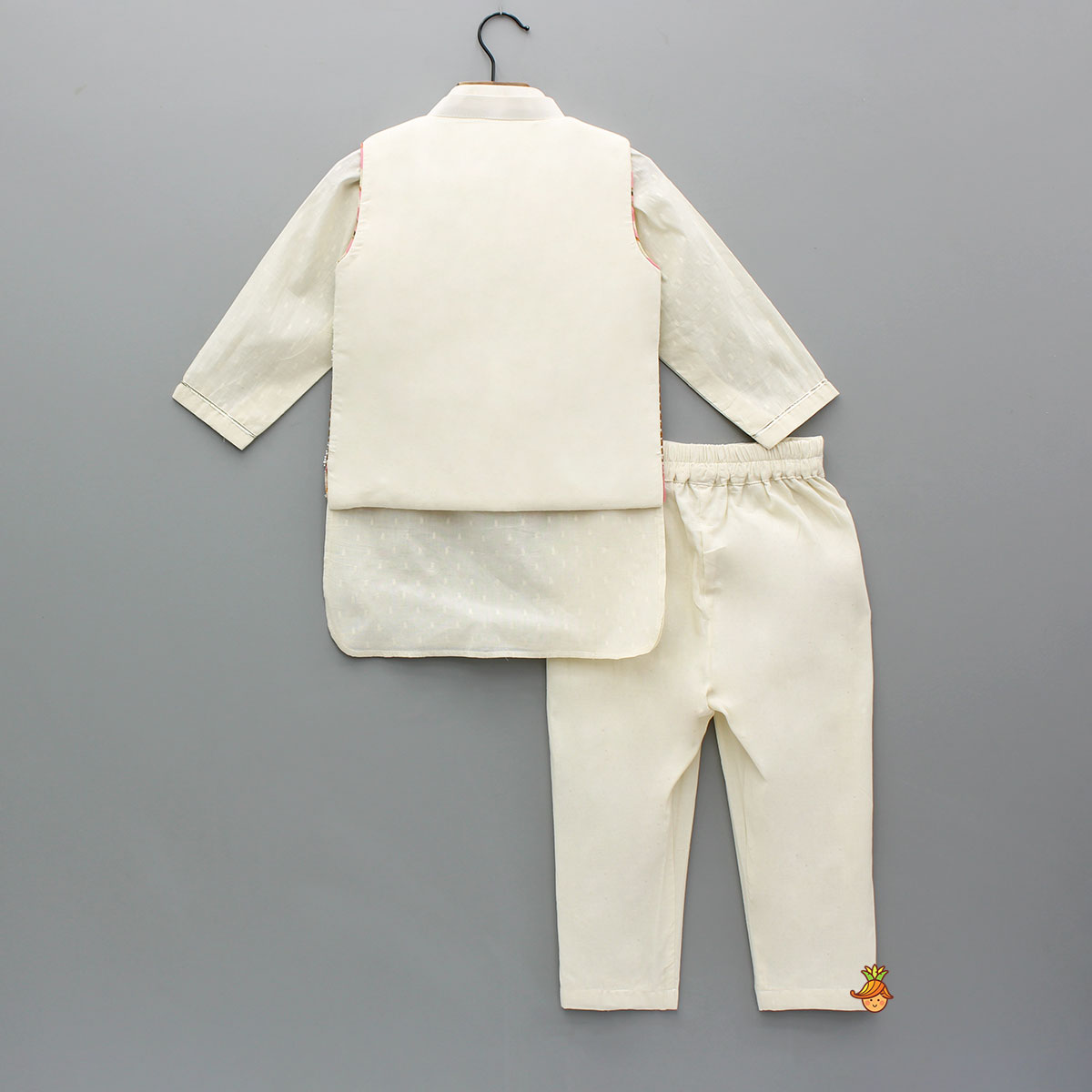 Off White Kurta With Beautiful Embroidered Jacket And Pyjama