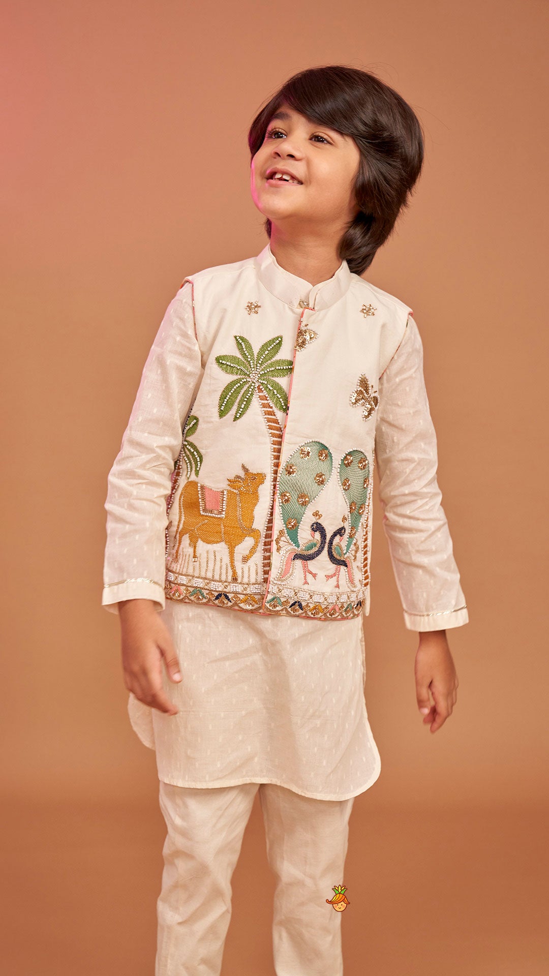Off White Kurta With Beautiful Embroidered Jacket And Pyjama