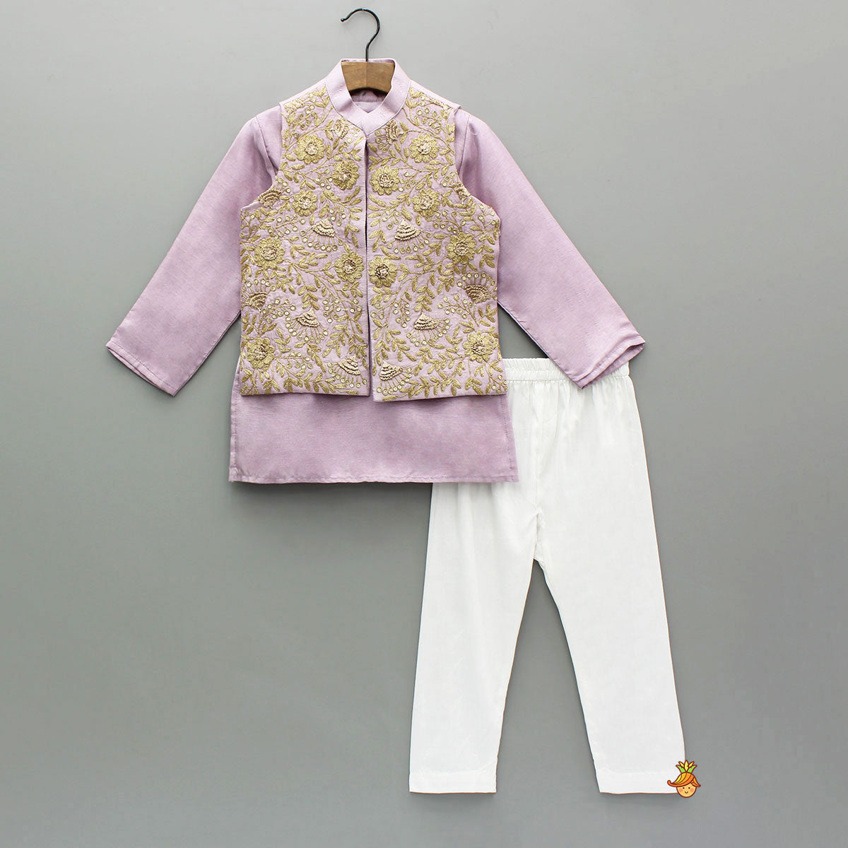 Stunning Ethnic Kurta With Floral Embroidered Jacket And Pyjama