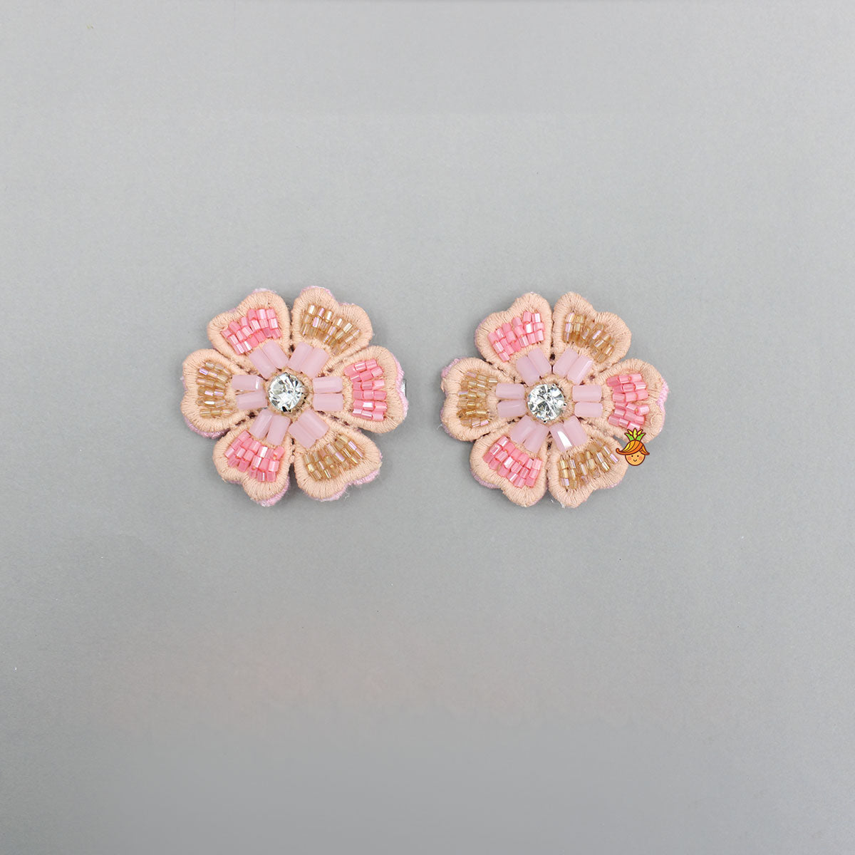 Cute Floral Embroidered Set of 4 Embellished Hair Clips