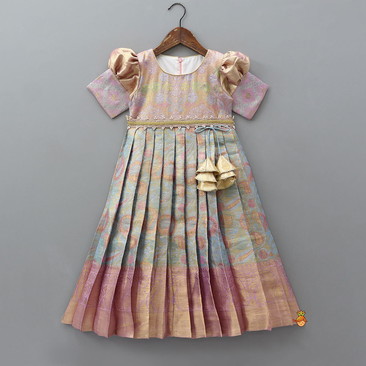 Elegant Brocade Puffed Sleeve Dress With Detachable Waistband