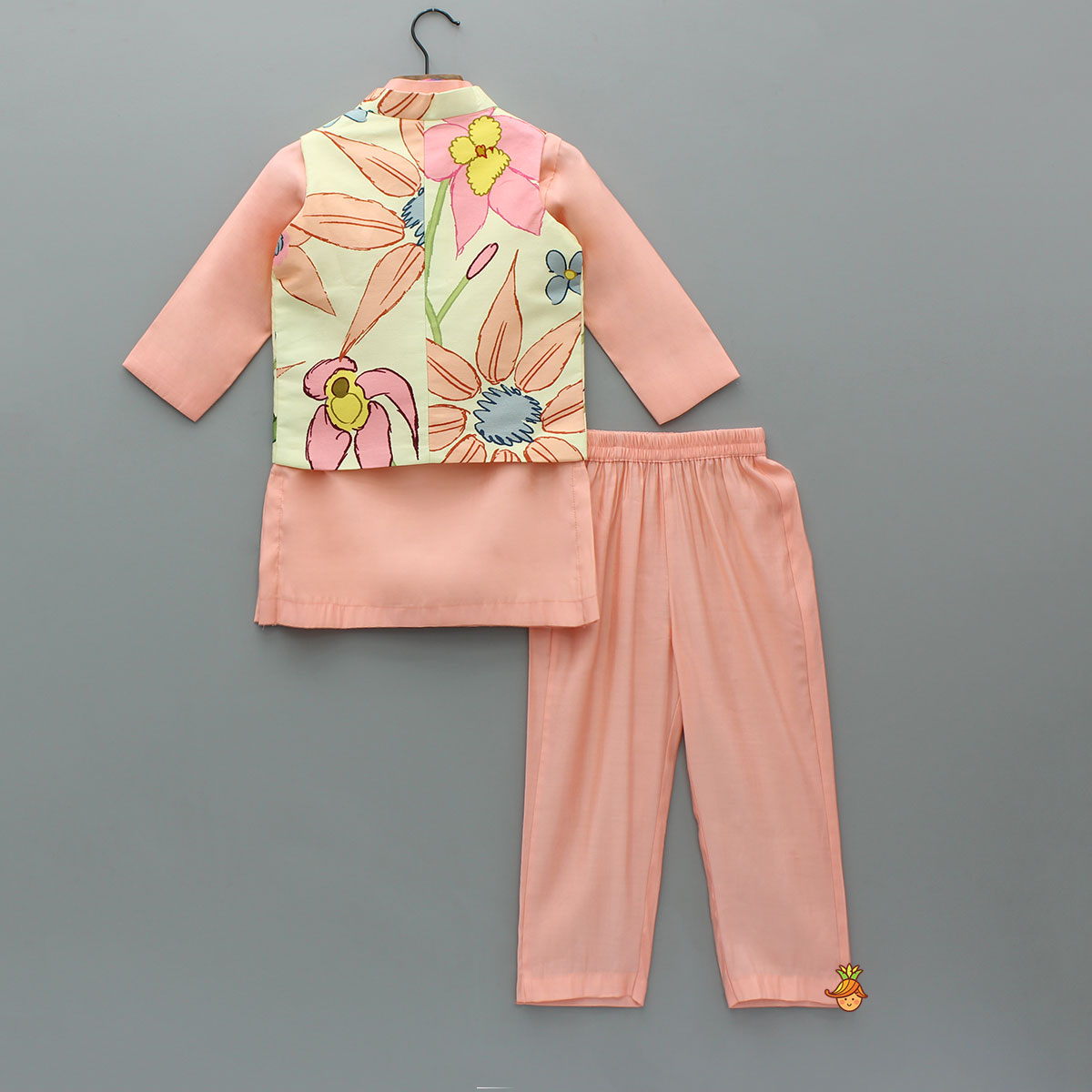 Ethnic Bead Detailed Kurta With Front Open Floral Jacket And Pyjama