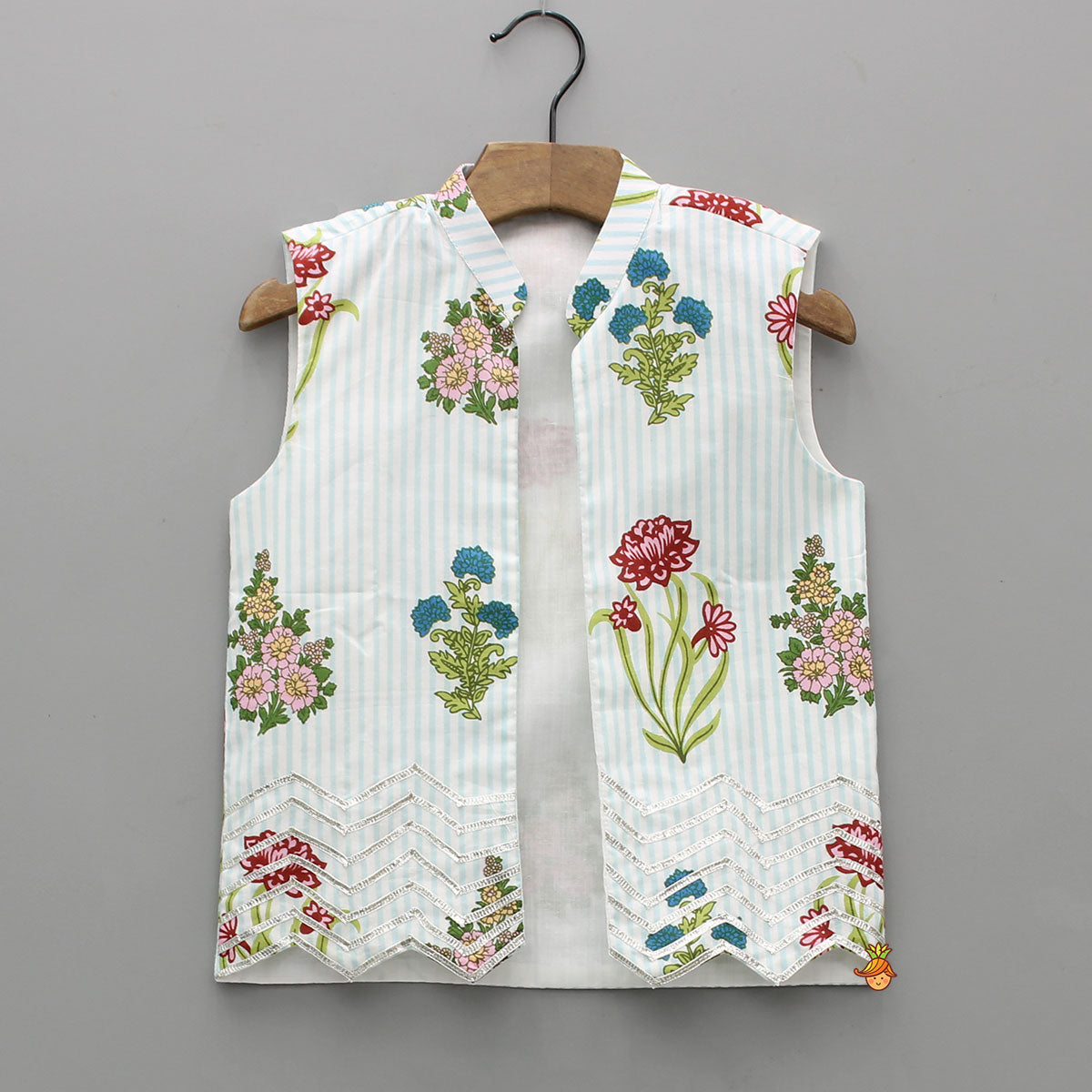 Floral Printed Striped Kurta With Front Open Floral Jacket And Pyjama