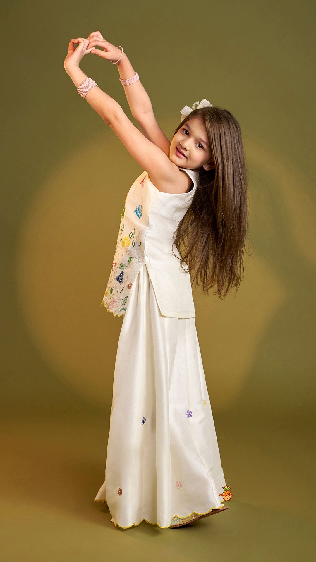 Beautiful Garden Themed Embroidered Kurti With Palazzo