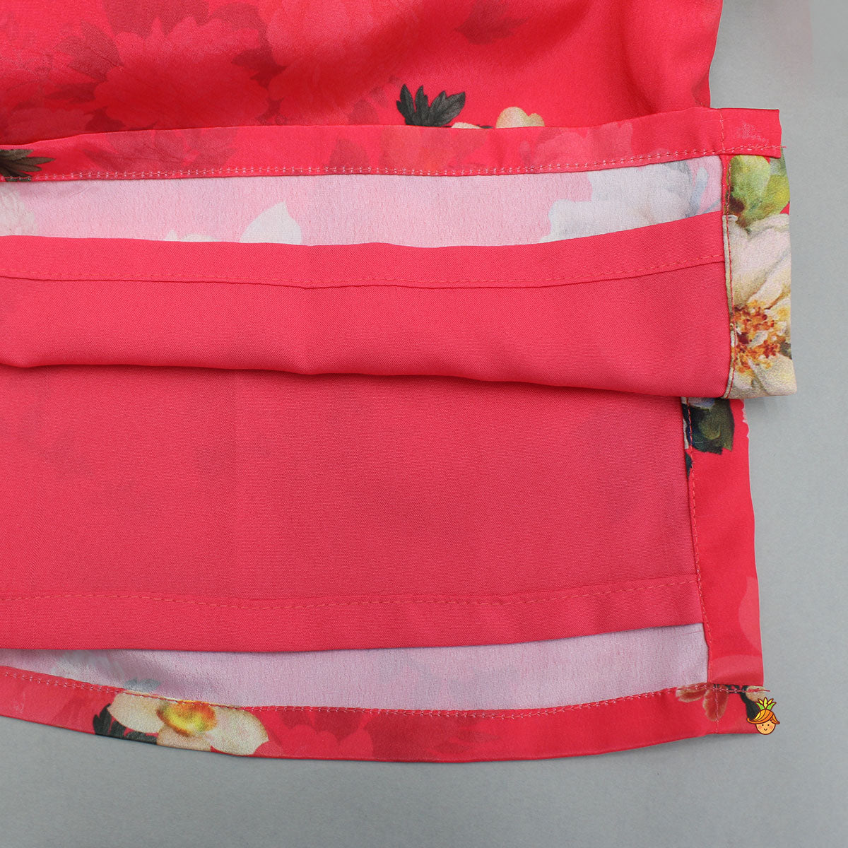 Multicolour Floral Printed Kurta With Jogger Style Pyjama