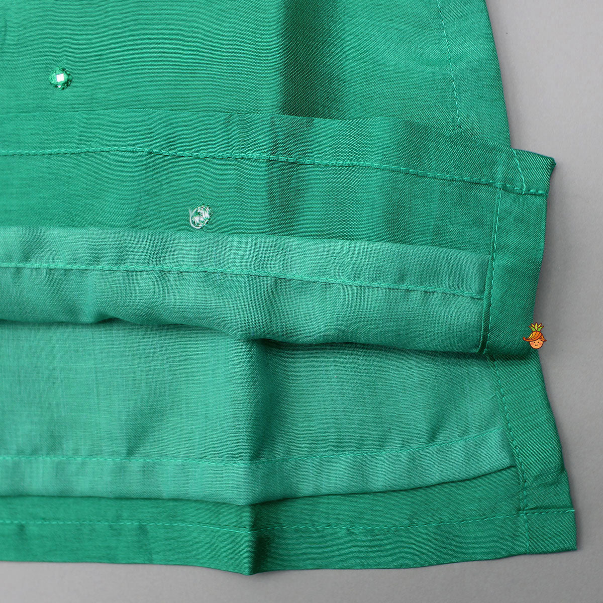 Beautiful Mirror And Thread Embroidered Kurti With Pant