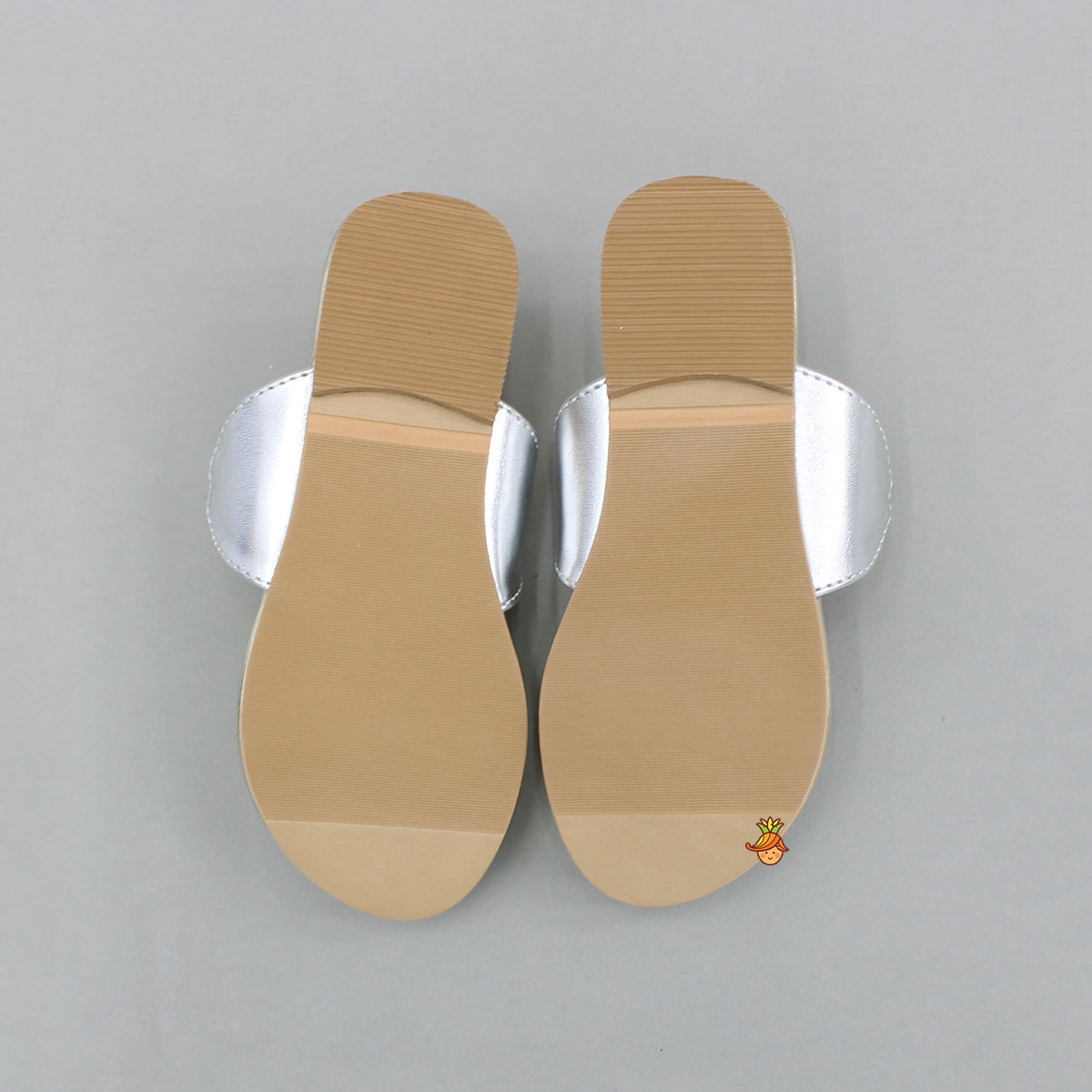 Ethnic Dual Tone Braid Detailed Kolhapuri Flats