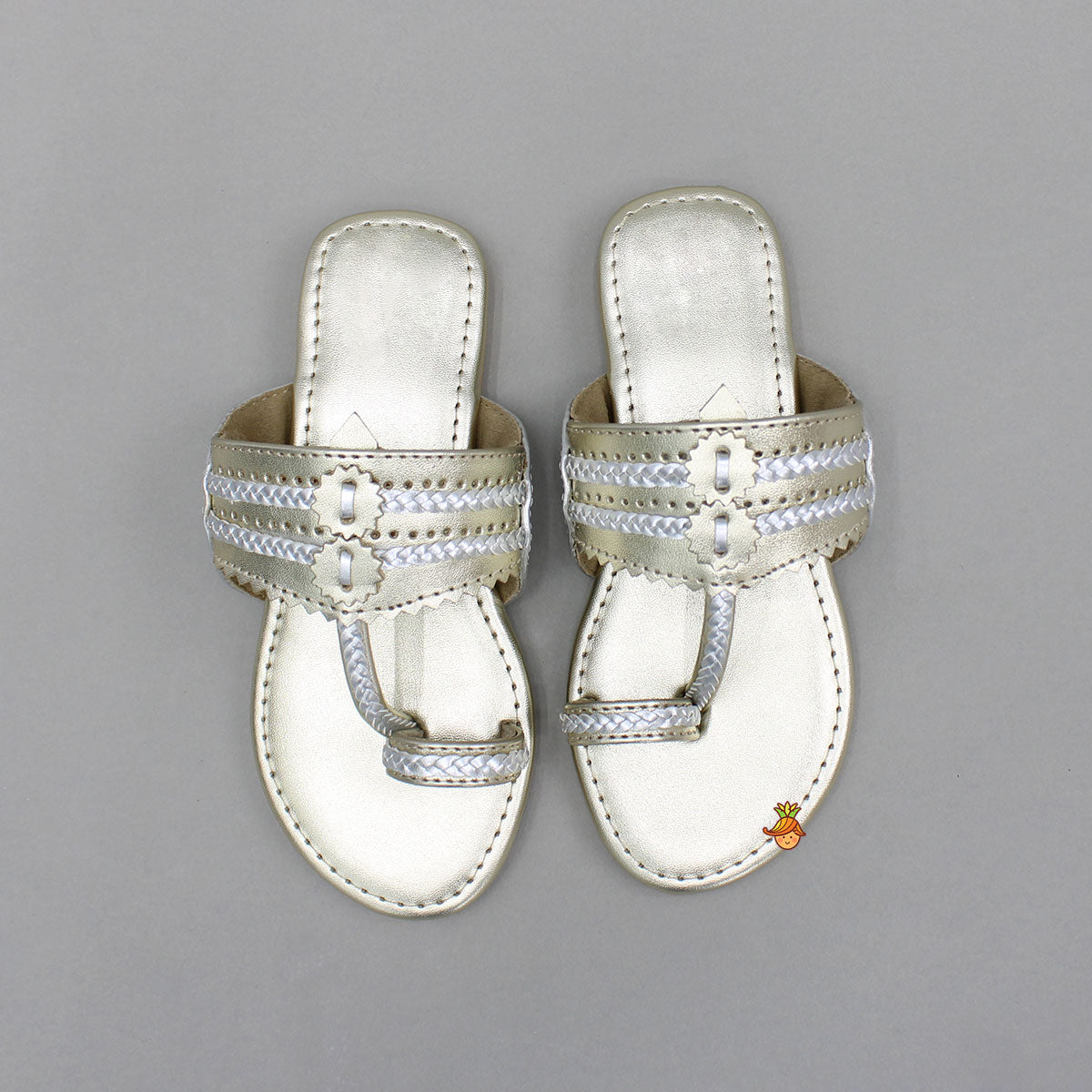 Ethnic Dual Tone Braid Detailed Kolhapuri Flats