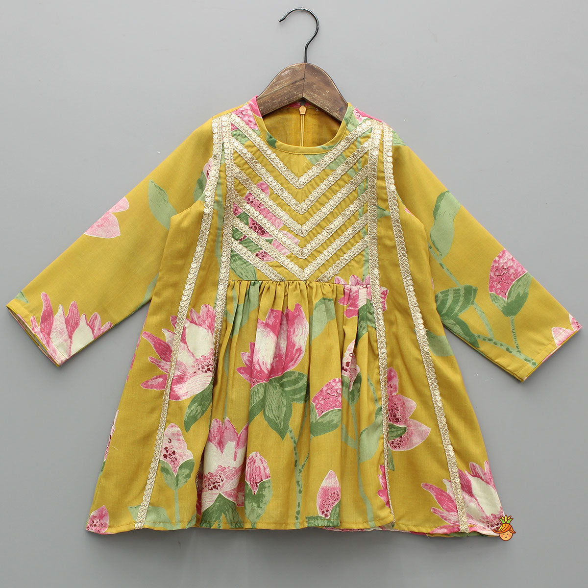 Floral Printed Lace Detailed Kurti With Sharara And Dupatta