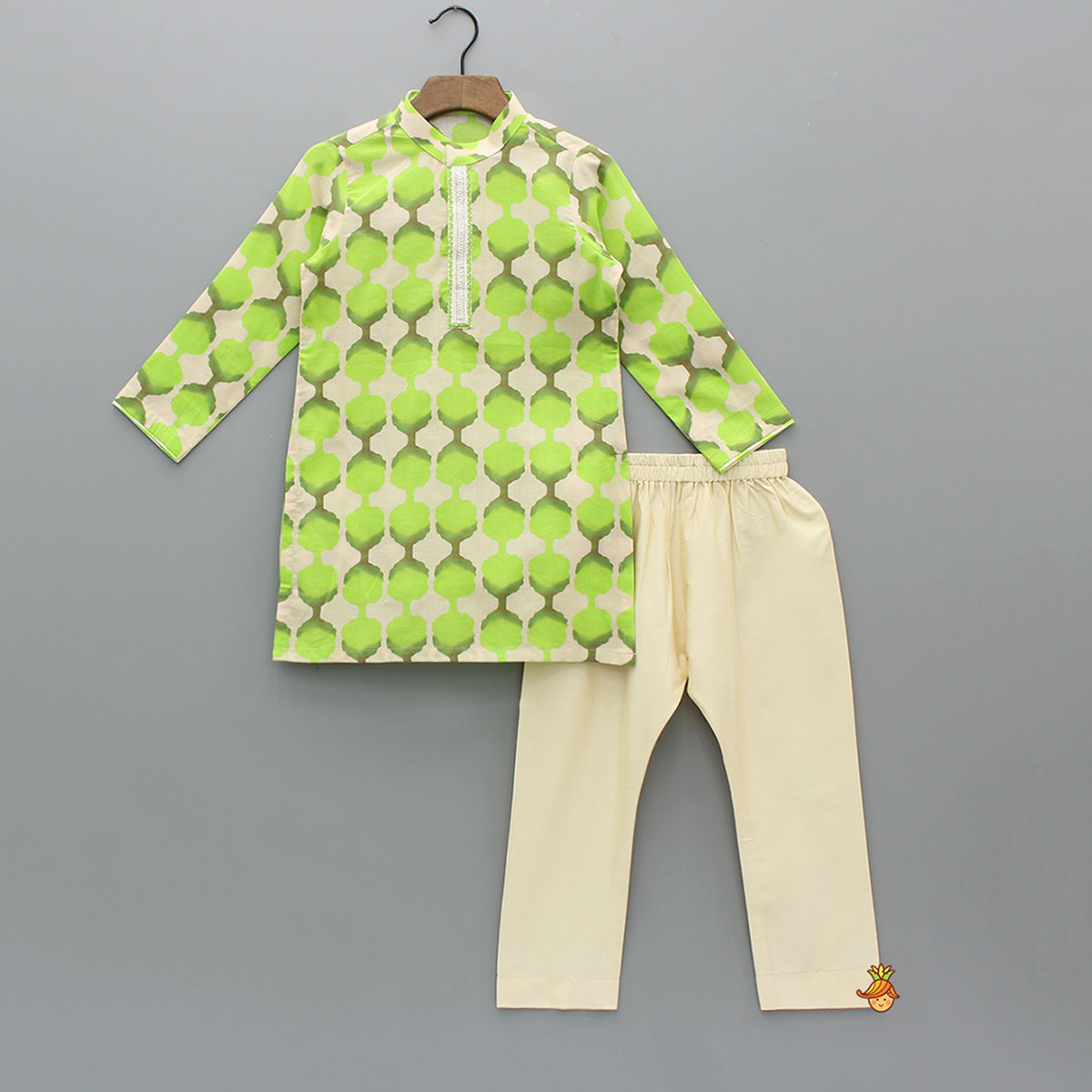 Embroidered Placket Green Kurta With Pyjama