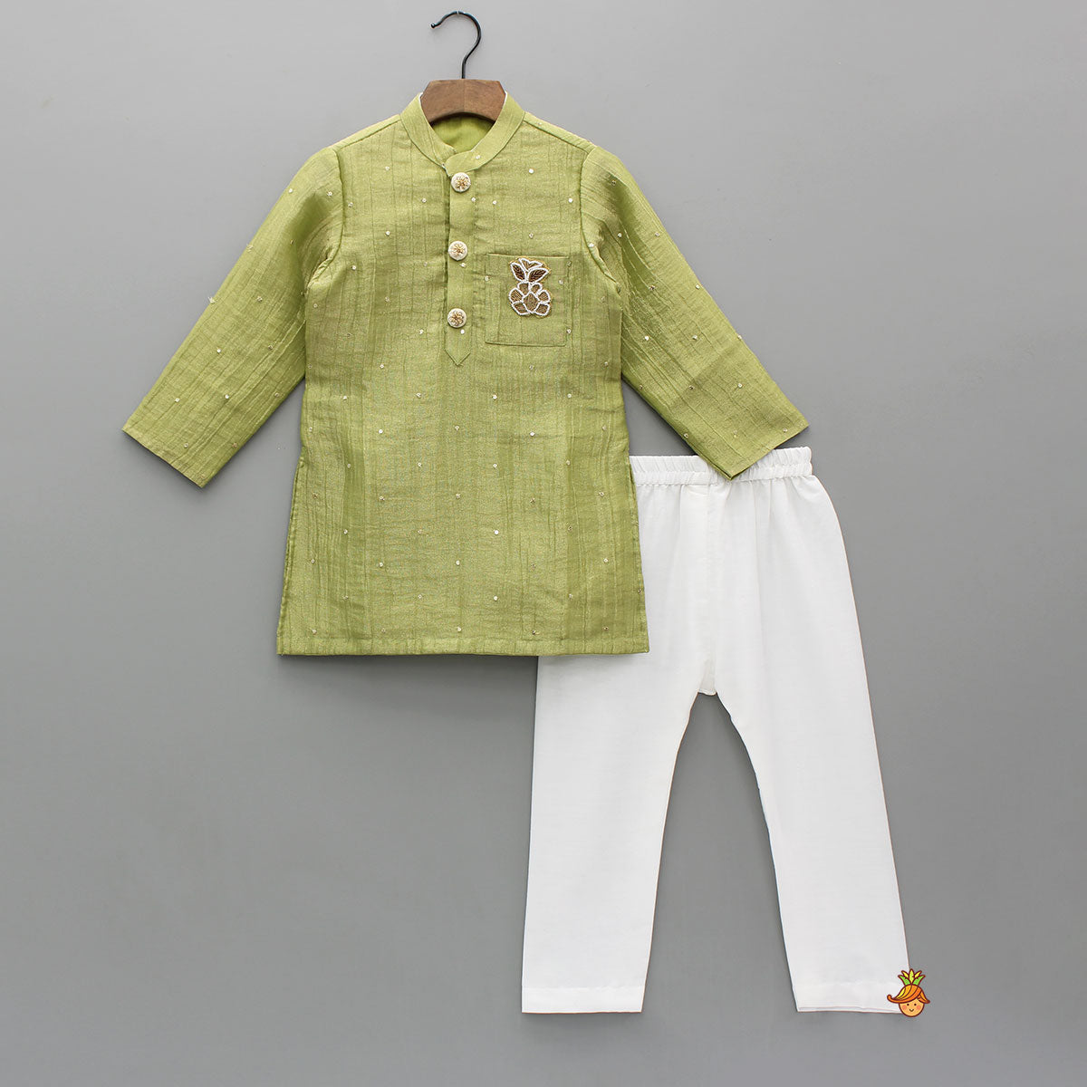 Shimmery Sequin Embroidered Ethnic Kurta With Pyjama
