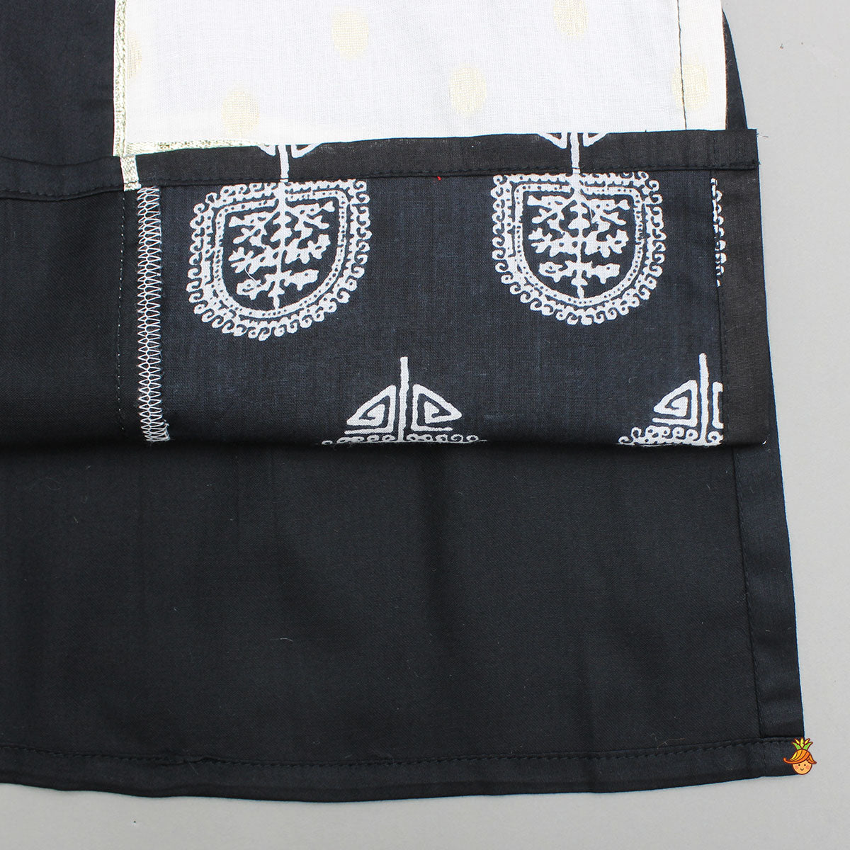 Multicolour Embroidered Lace Detailed Kurta With Pyjama
