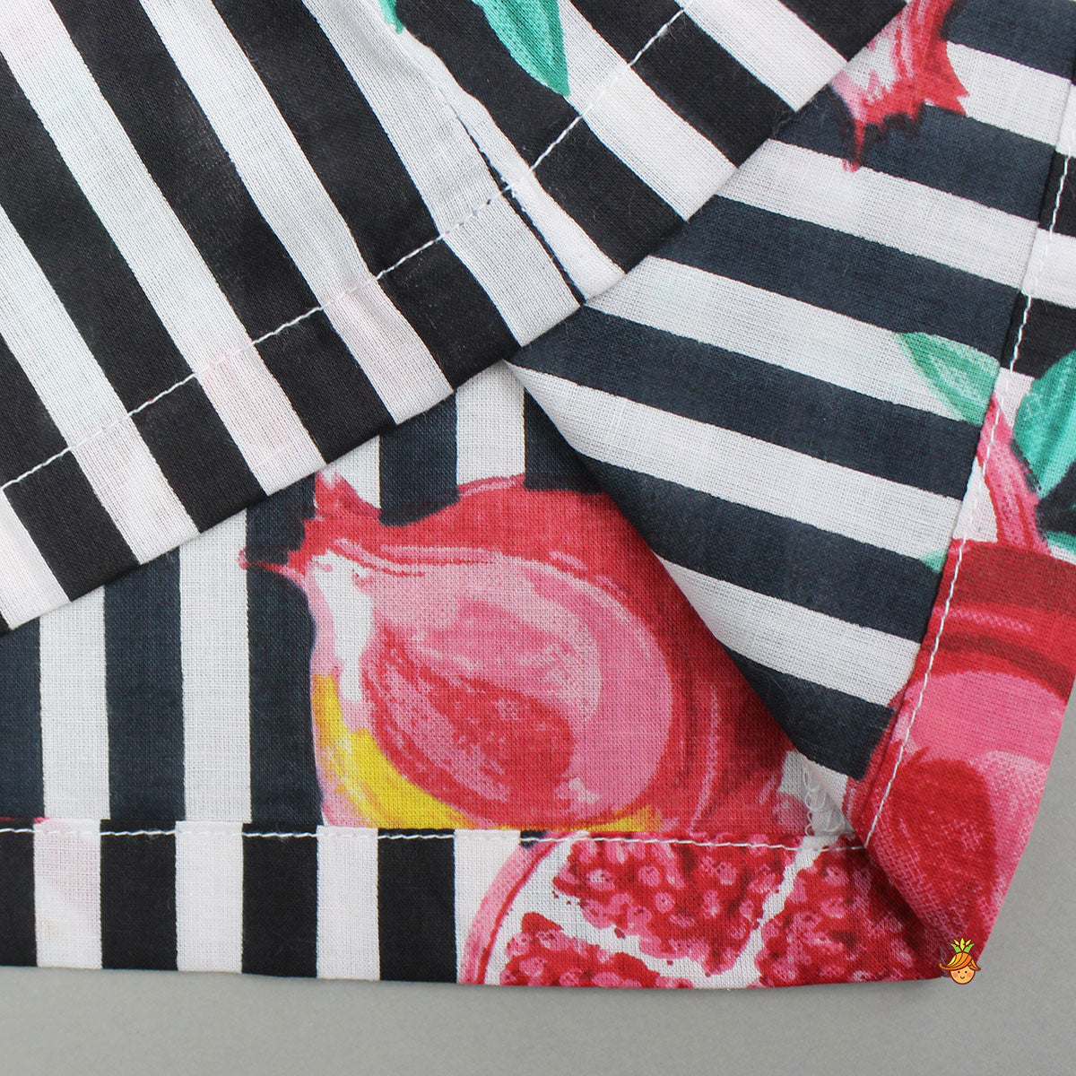 Black Striped Multicolour Printed Cotton Sleepwear