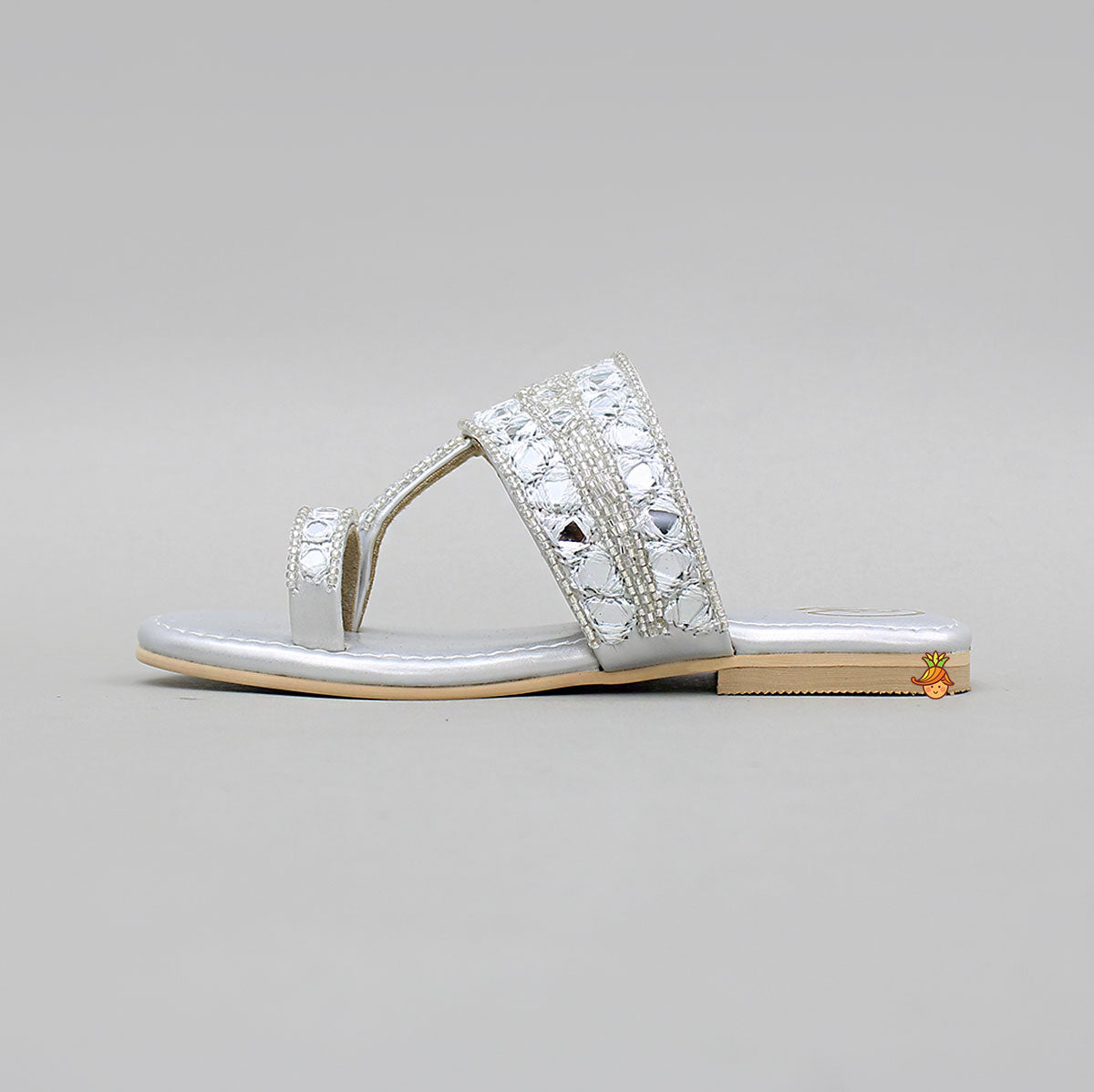 Elegant Mirror Embroidered Bead Detailed Ethnic Flats