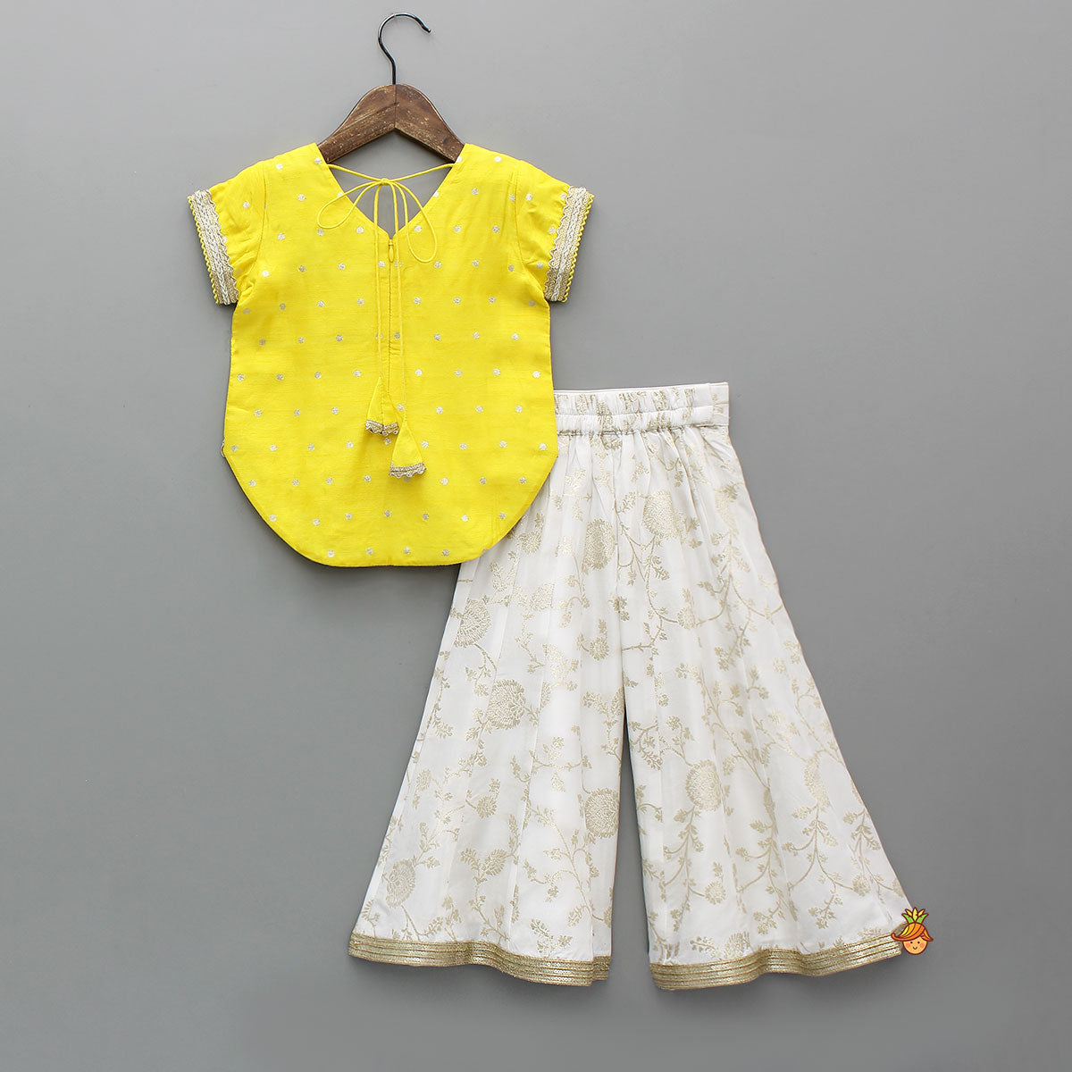 Curved Hem V-Neck Top With Brocade Palazzo And Dual-Tone Dupatta