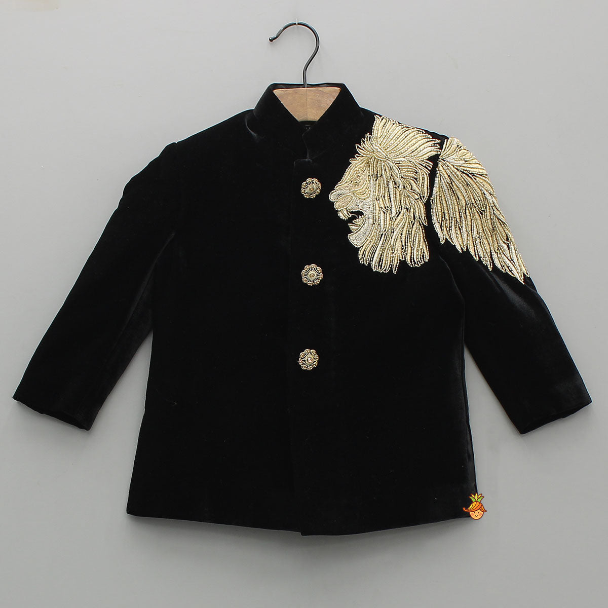 Stylish Zari Embroidered Velvet Sherwani With Pyjama