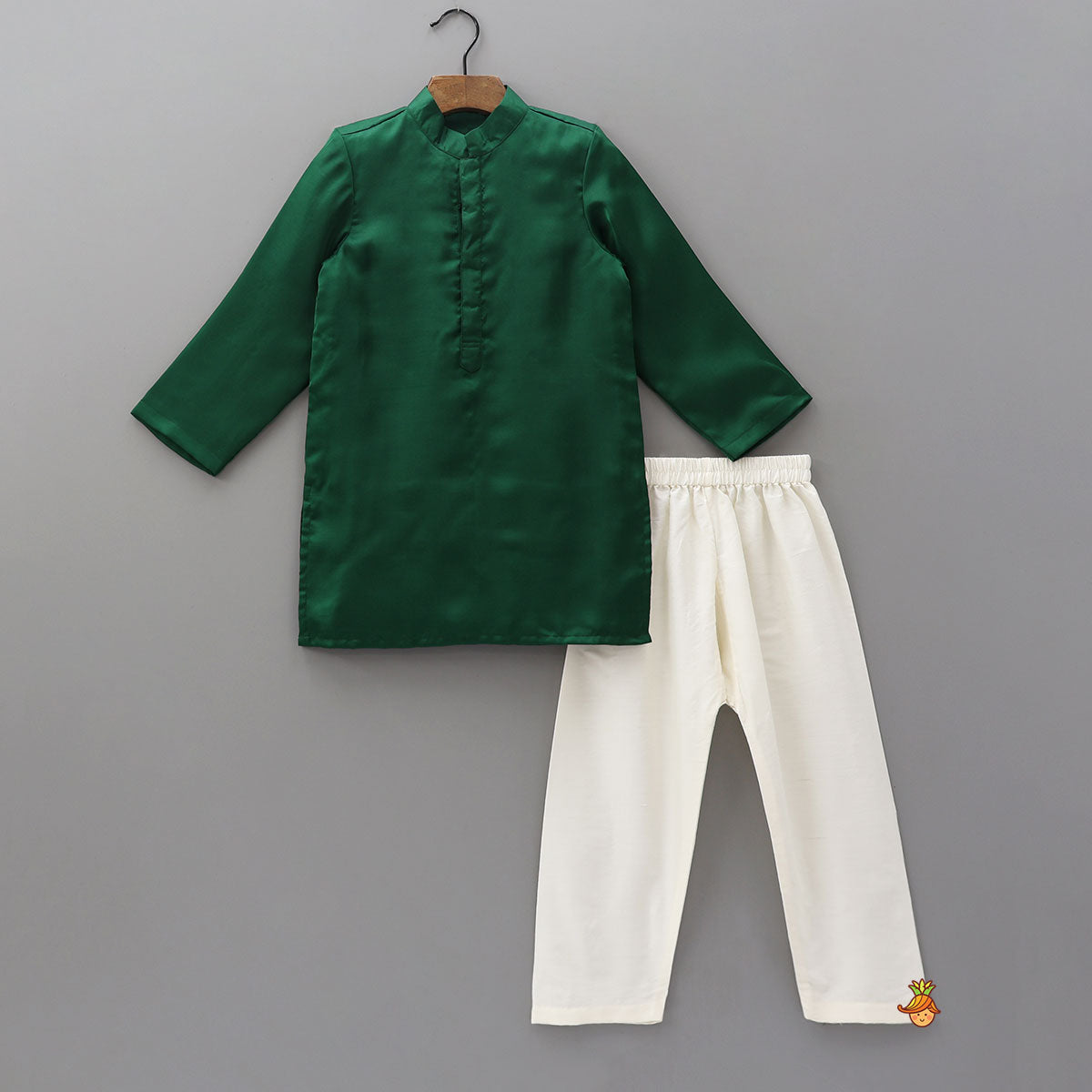 Ethnic Kurta With Floral-Embroidered Exquisite Jacket And Pyjama