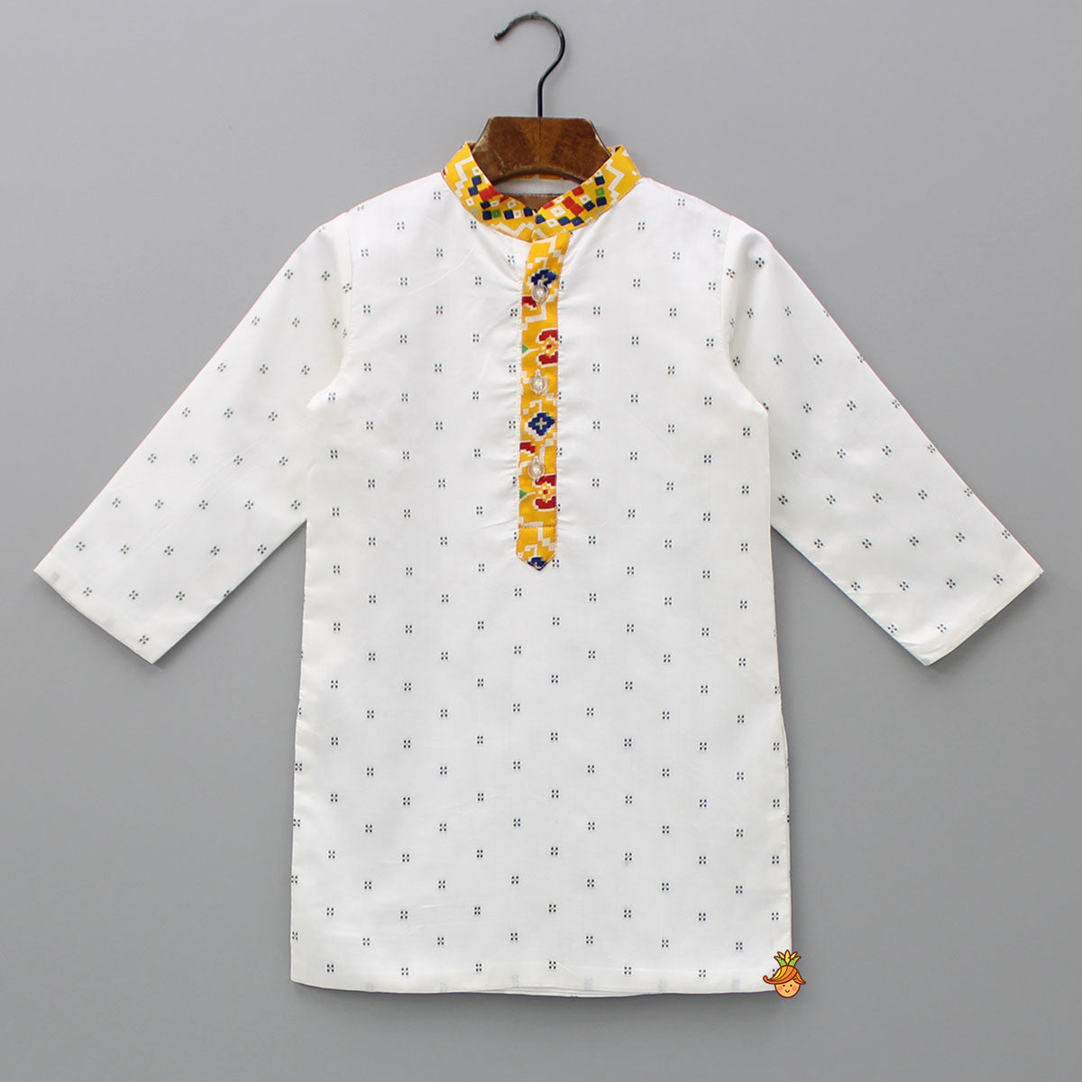 Kurta And Bandhani Printed Jacket With Pyjama