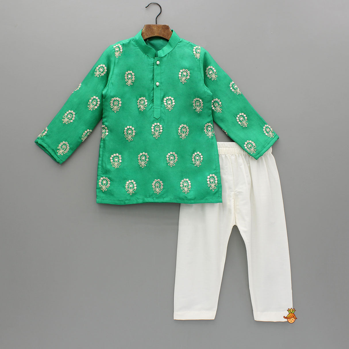 Embroidered Front-Placket Ethnic Kurta And Pyjama