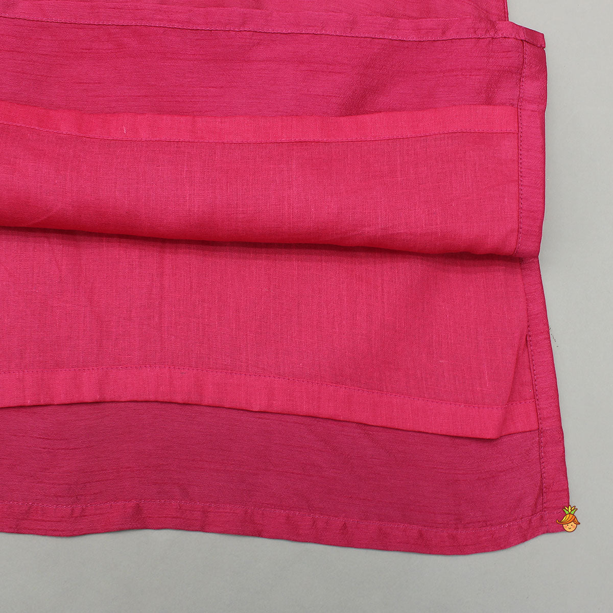 Animal Motif Embroidered Silk Kurta With Pyjama