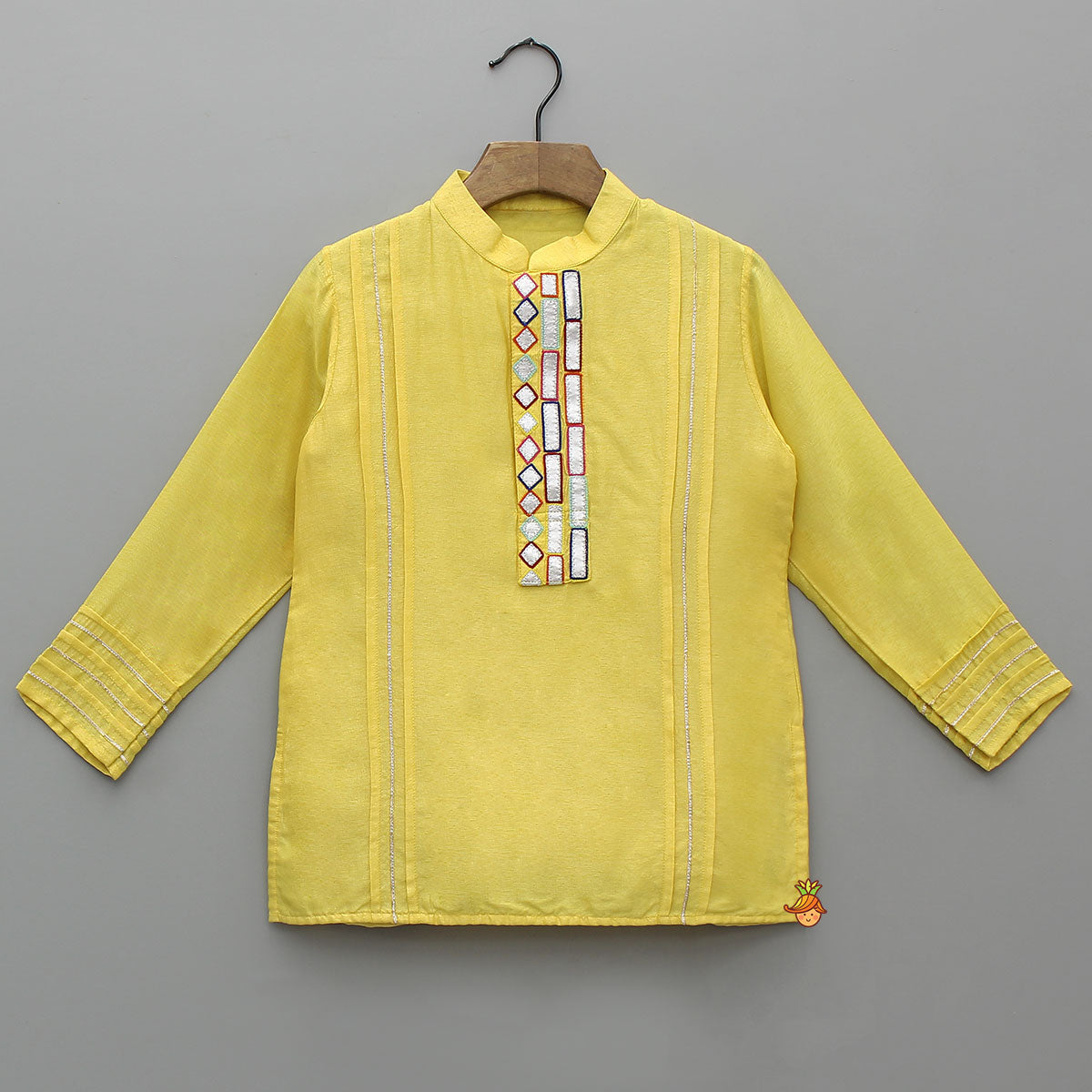 Front Placket Pintuck Kurta With Pyjama