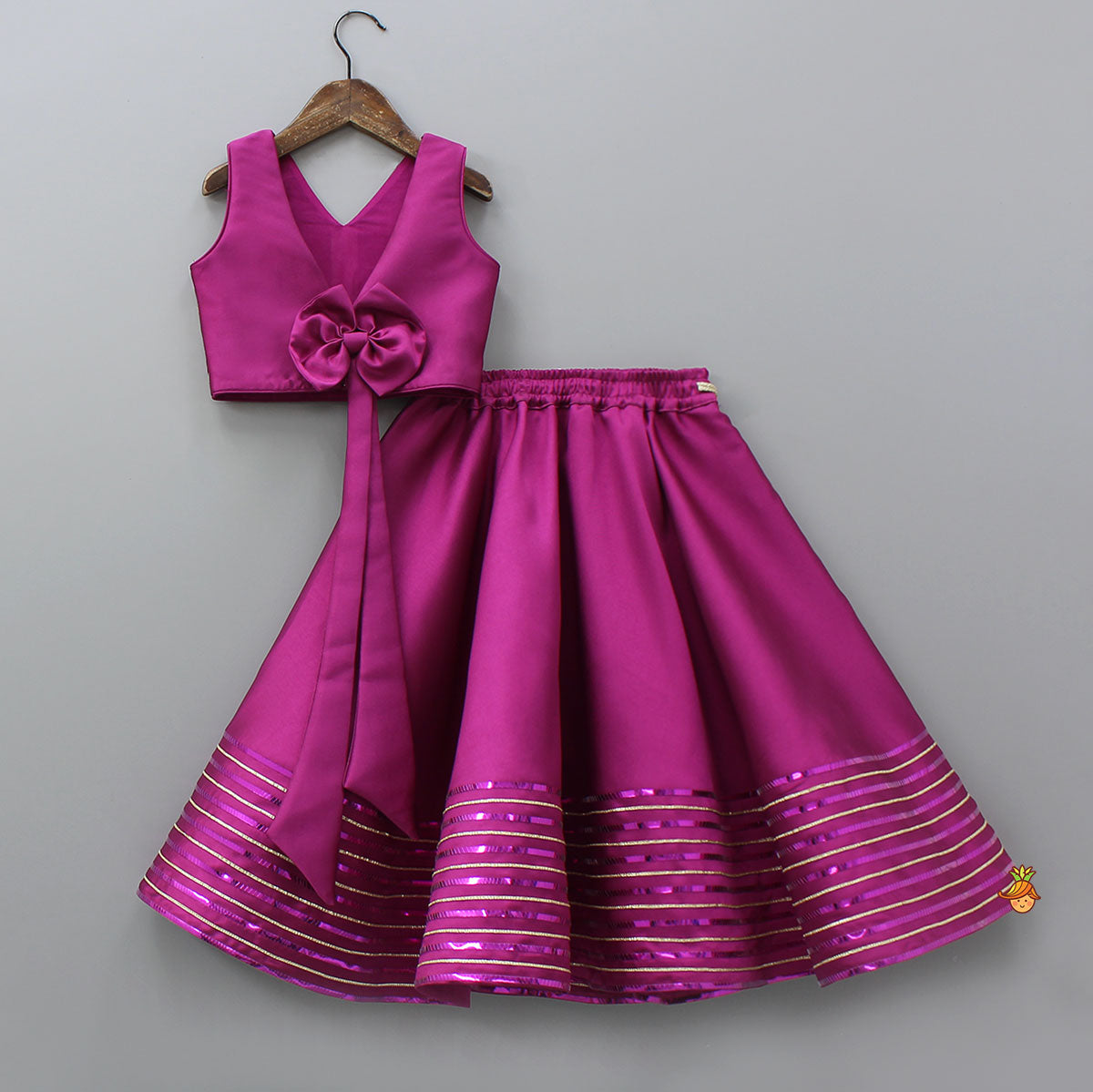 Lace-Detailed V-Neck Charming Top And Flared Lehenga