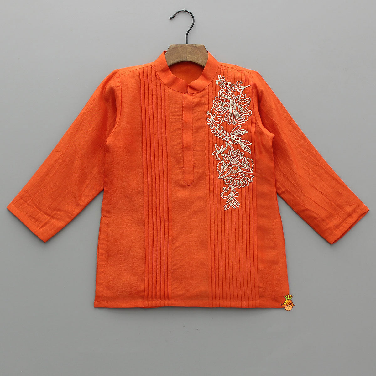 Pin Tuck Detail Kurta And Pyjama