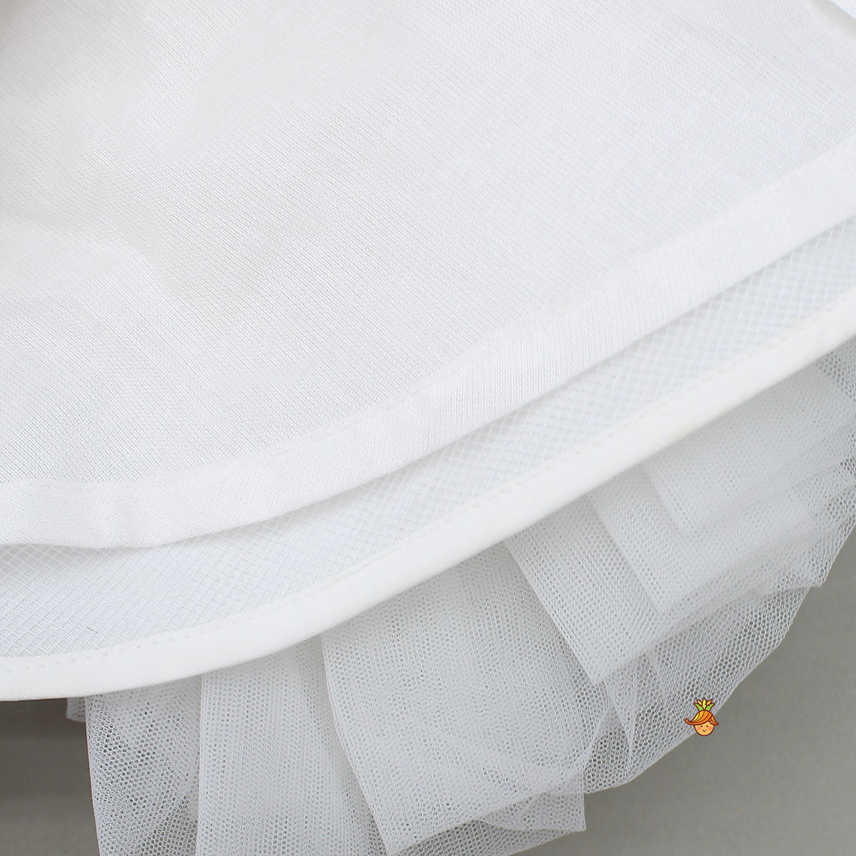 Elegant Bow Embellished Dress With Matching Gloves