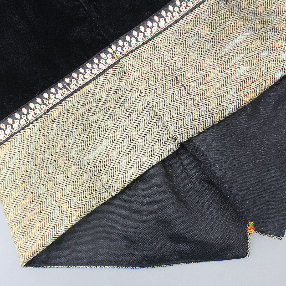 Shimmery Stylish Cut Hem Kurta With Velvet Jacket And Pyjama