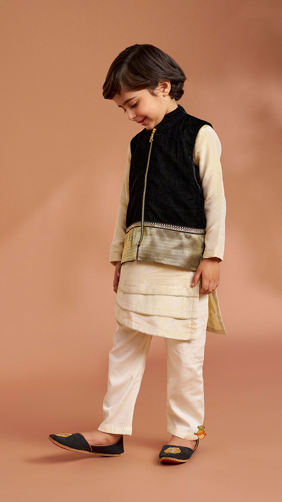 Shimmery Stylish Cut Hem Kurta With Velvet Jacket And Pyjama
