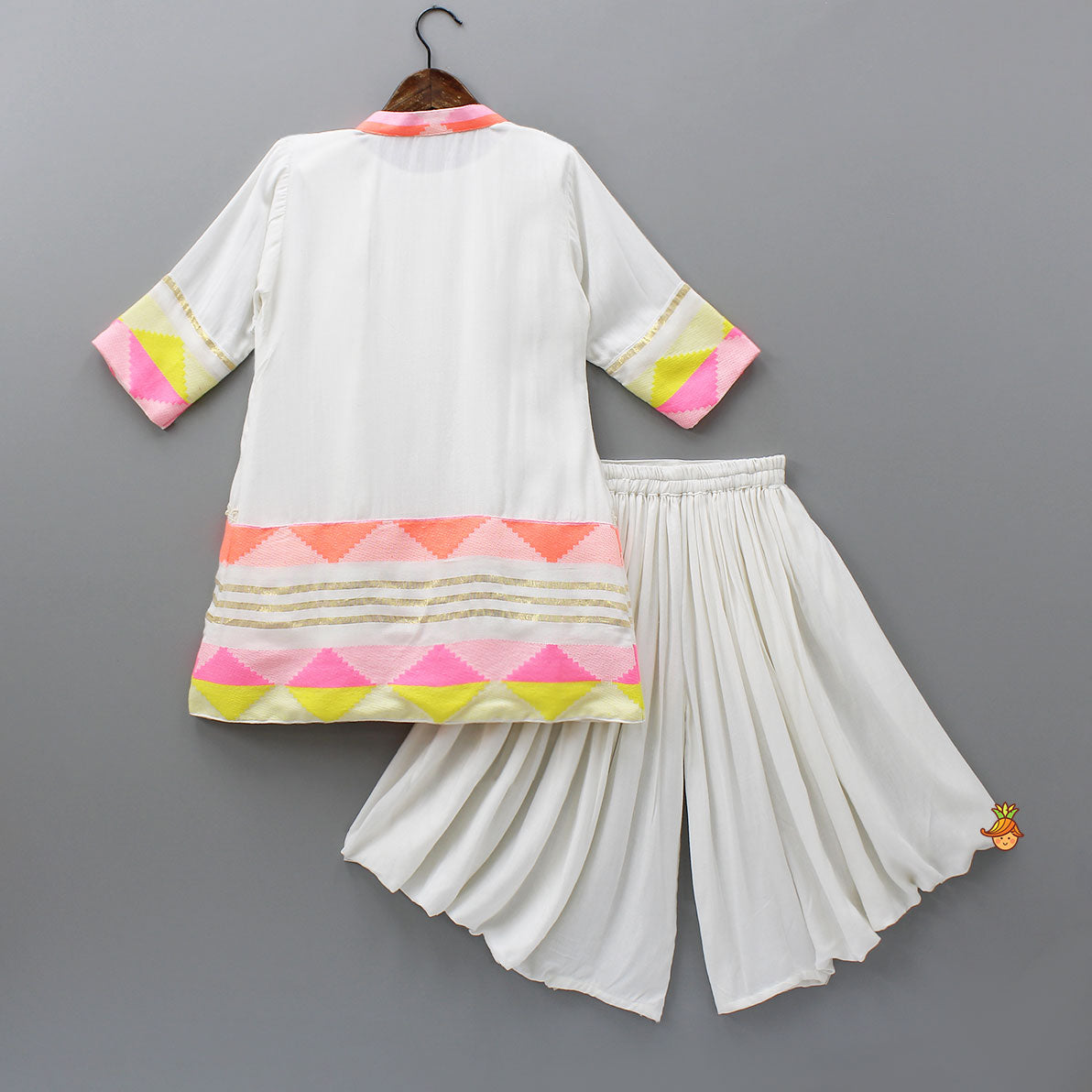 Round Neck Kurti With Jacket And Pleated Palazzo Pant