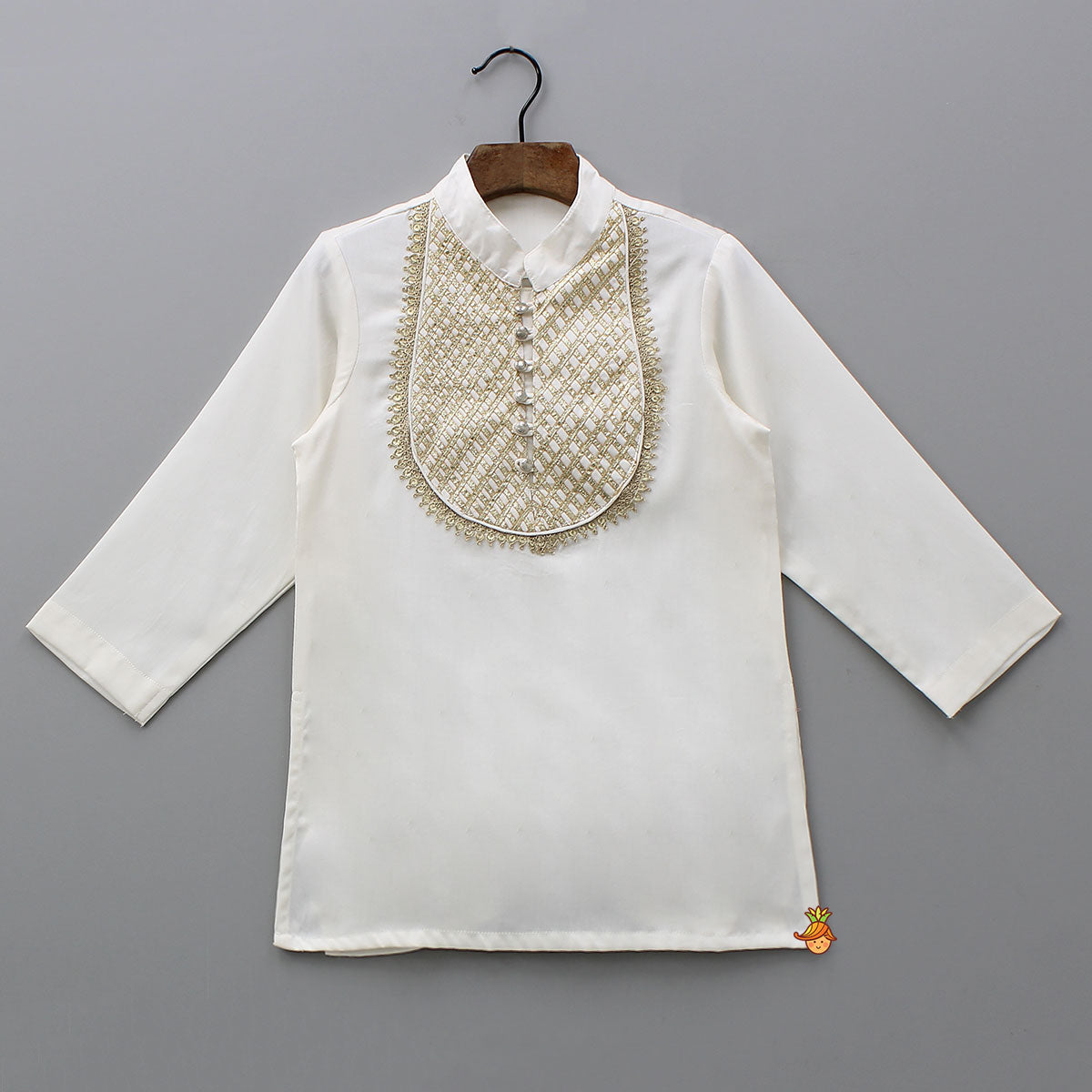 Lace Detailed Yoke Kurta And Pyjama