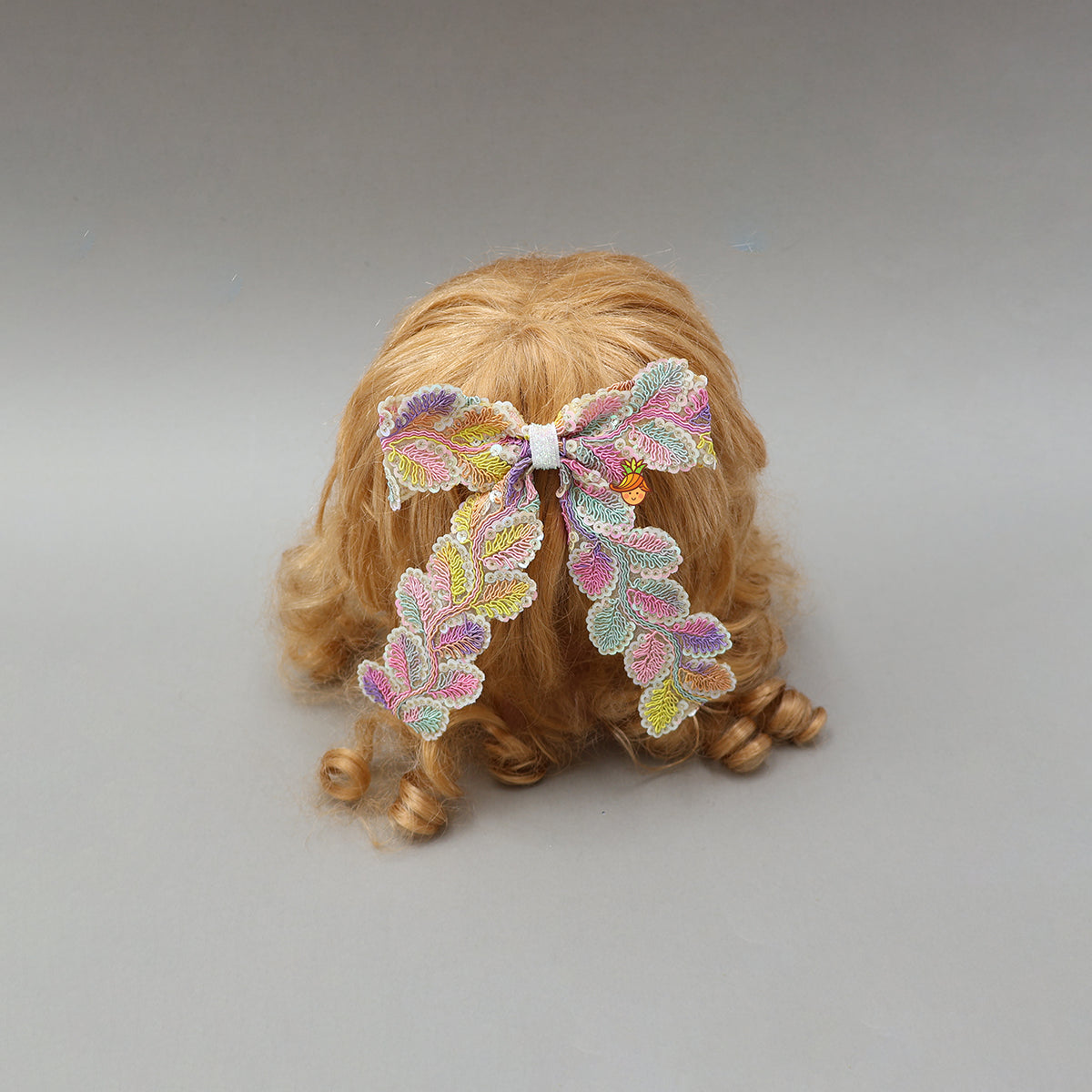 Leaf-Designed Embroidered Bow Hair Clip