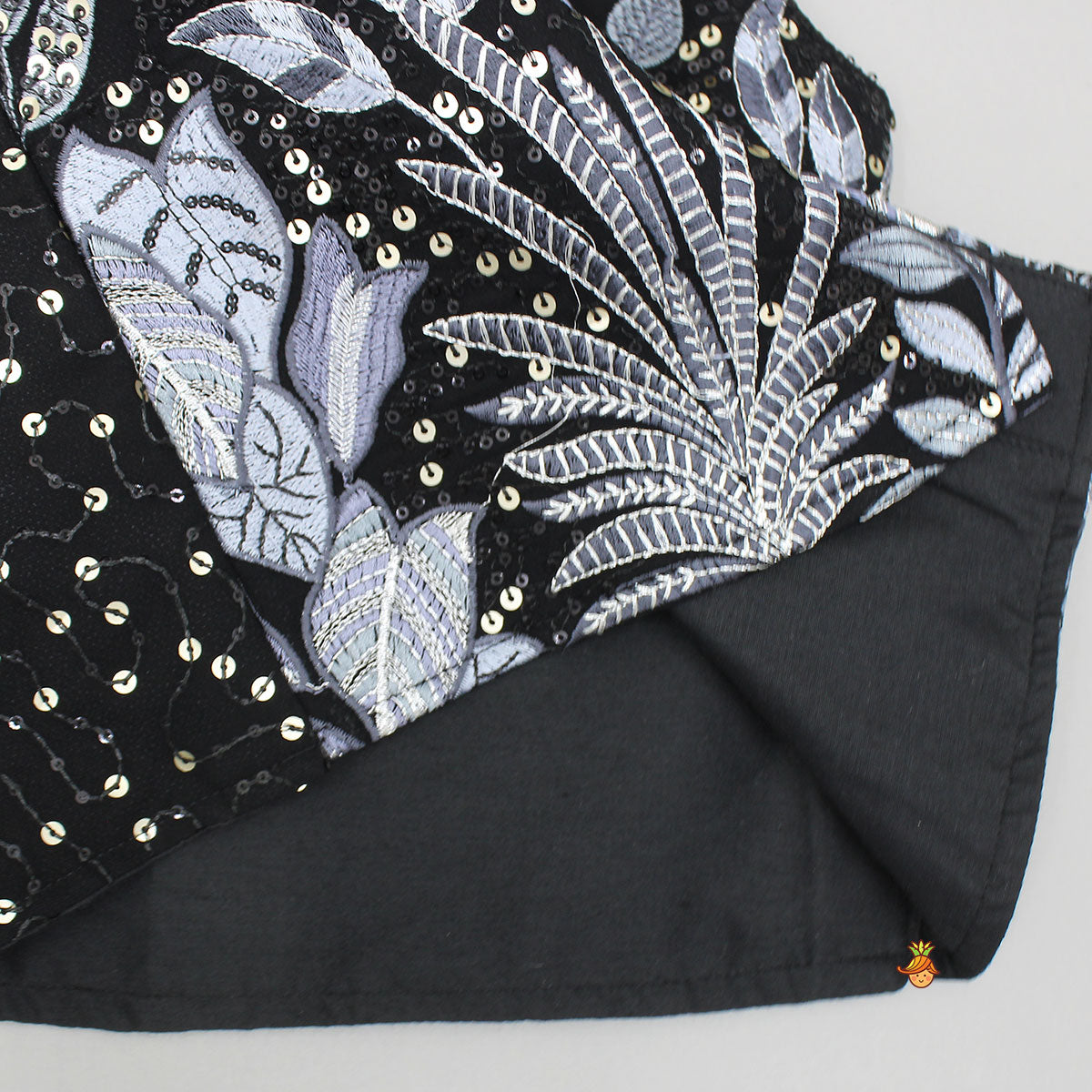 Elegant Kurta And Floral Embroidered Jacket With Pyjama