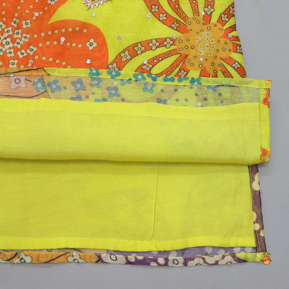 Floral Multicolour Printed Kurta With Pyjama