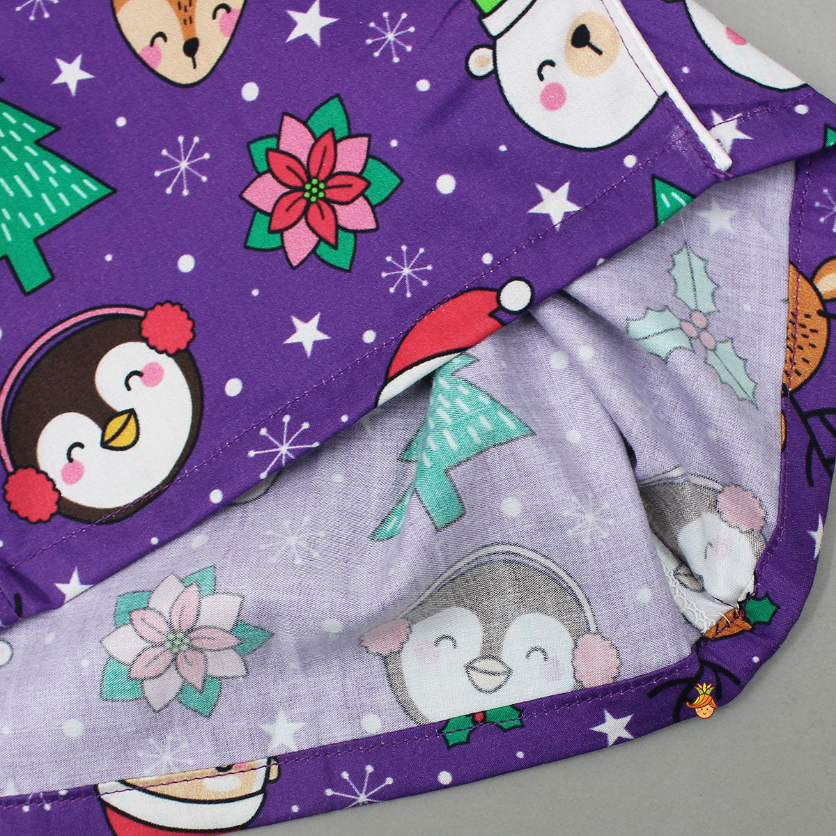 Christmas-Themed Printed Sleepwear