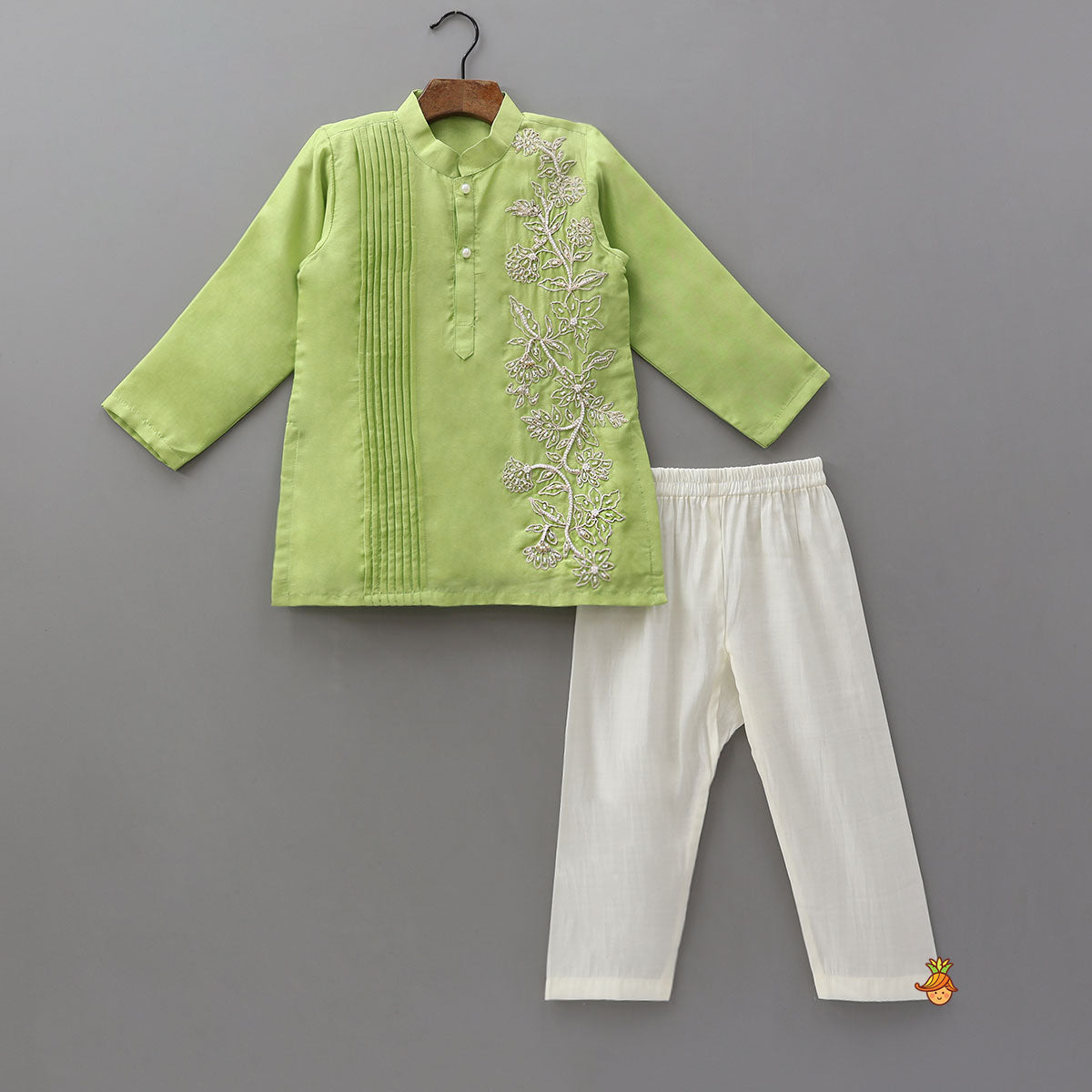 Pin Tuck Detail Kurta And Pyjama