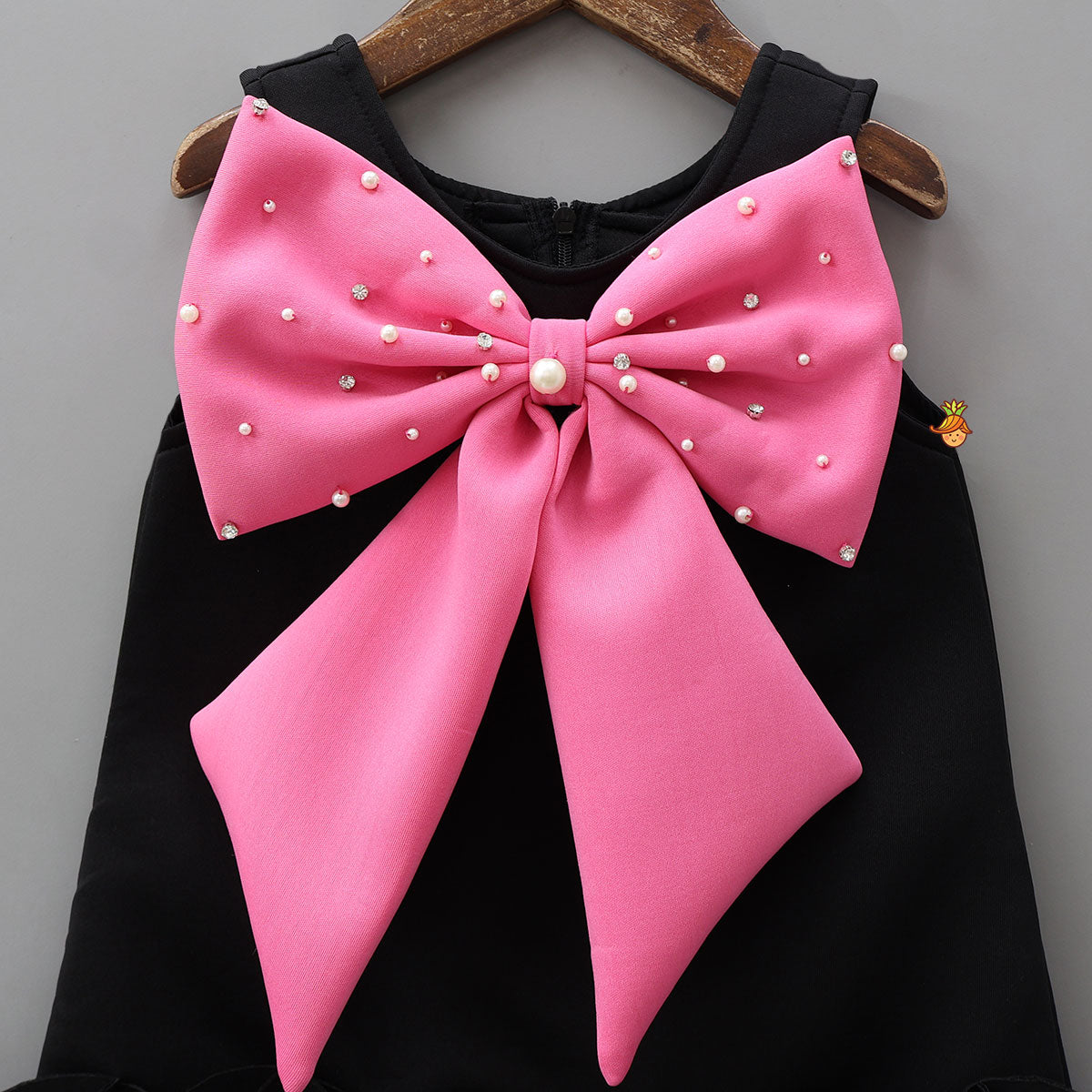 Ruffle Hem Dress With Bow Adornment
