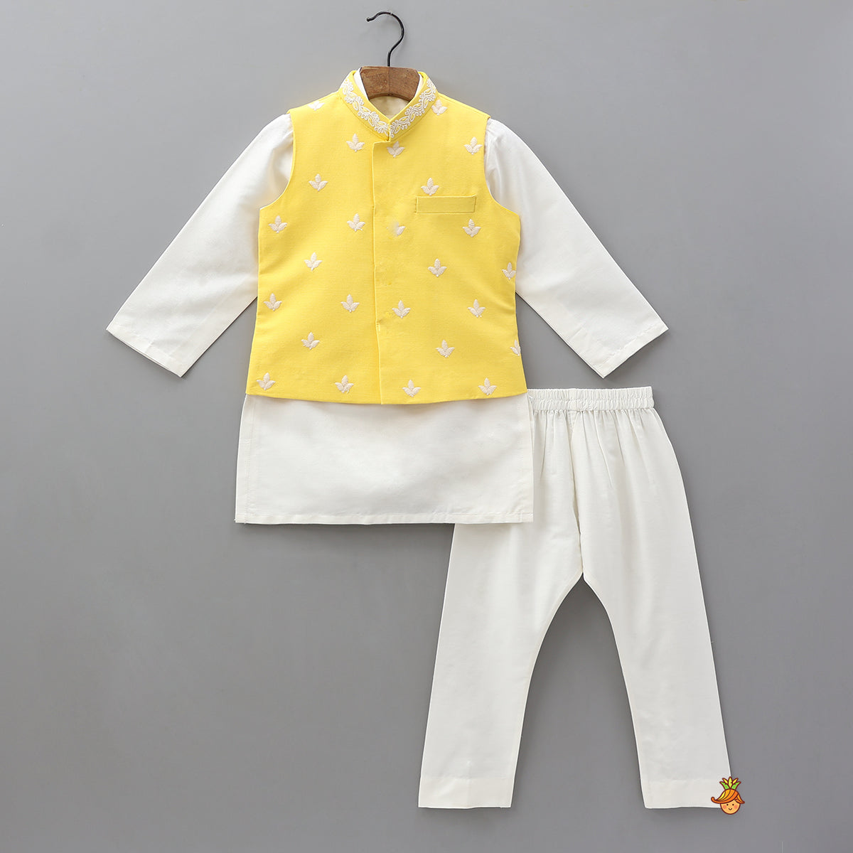 Ethnic Kurta With Thread-Work Jacket And Pyjama