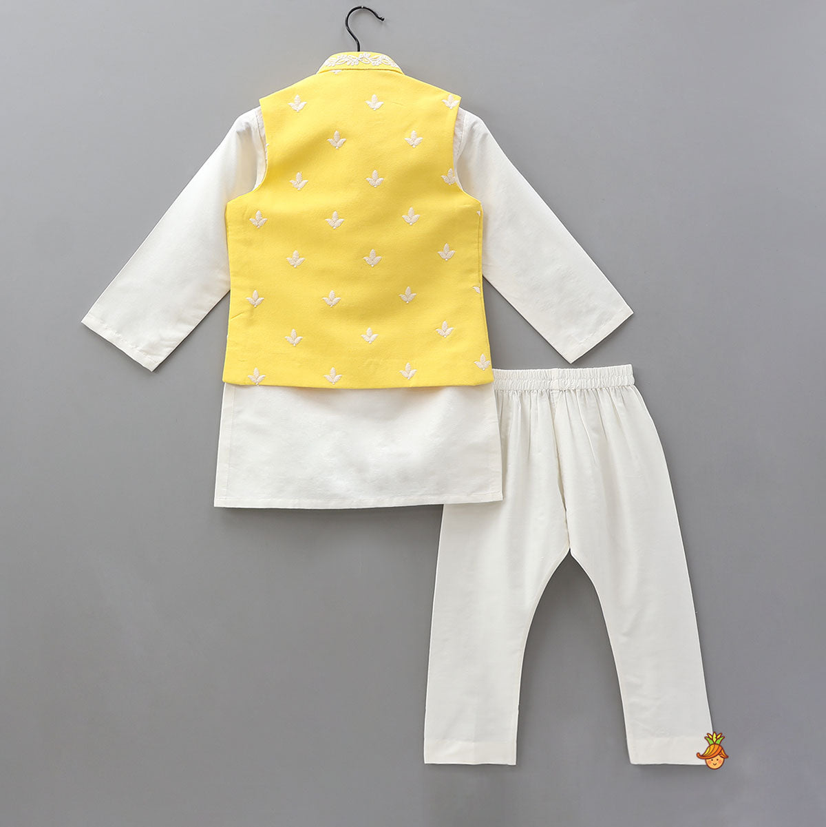 Ethnic Kurta With Thread-Work Jacket And Pyjama