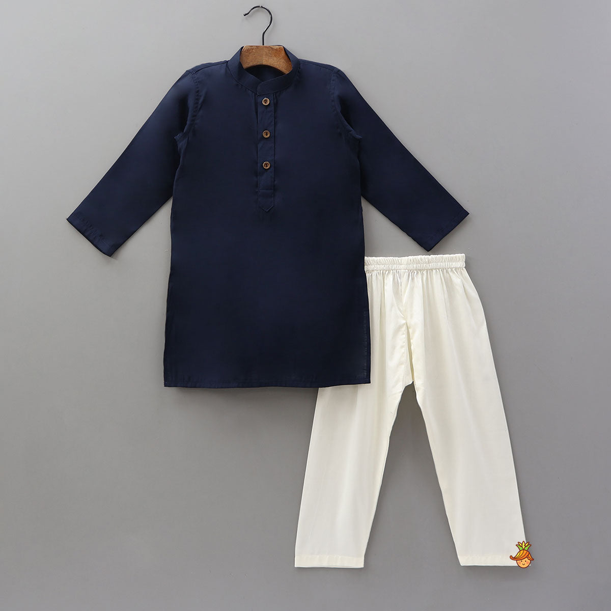 Elegant Kurta With Faux Mirror Work Jacket And Pyjama