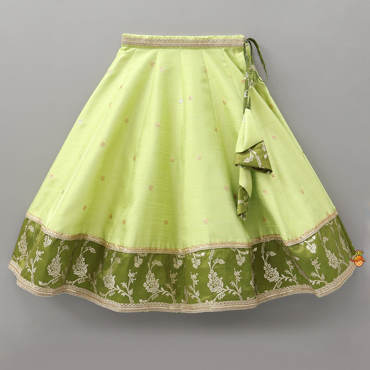 Contrast Yoke Top With Lehenga And Net Dupatta